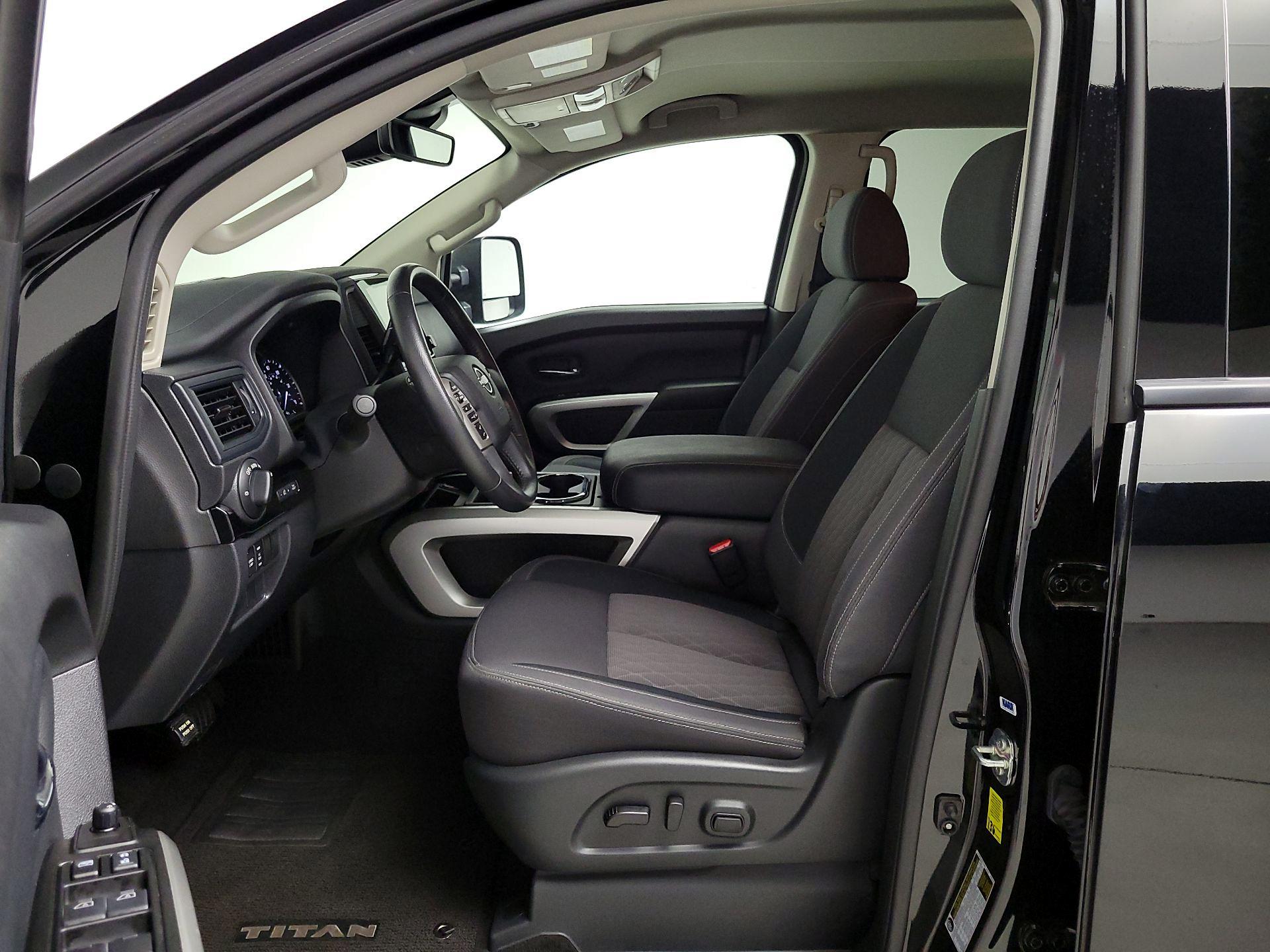 Thumbnail: 2024 Nissan Titan - 11