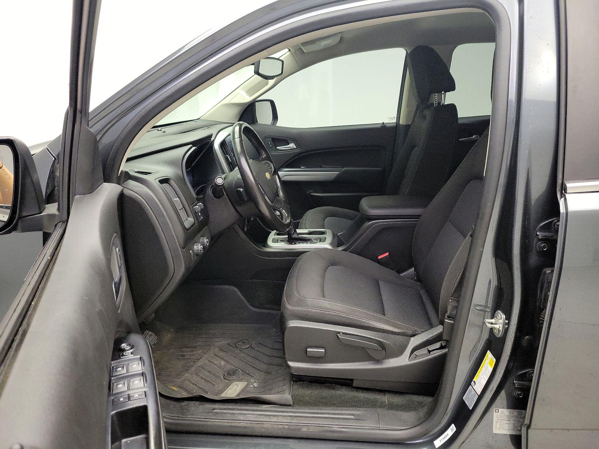 Thumbnail: 2016 Chevrolet Colorado - 11