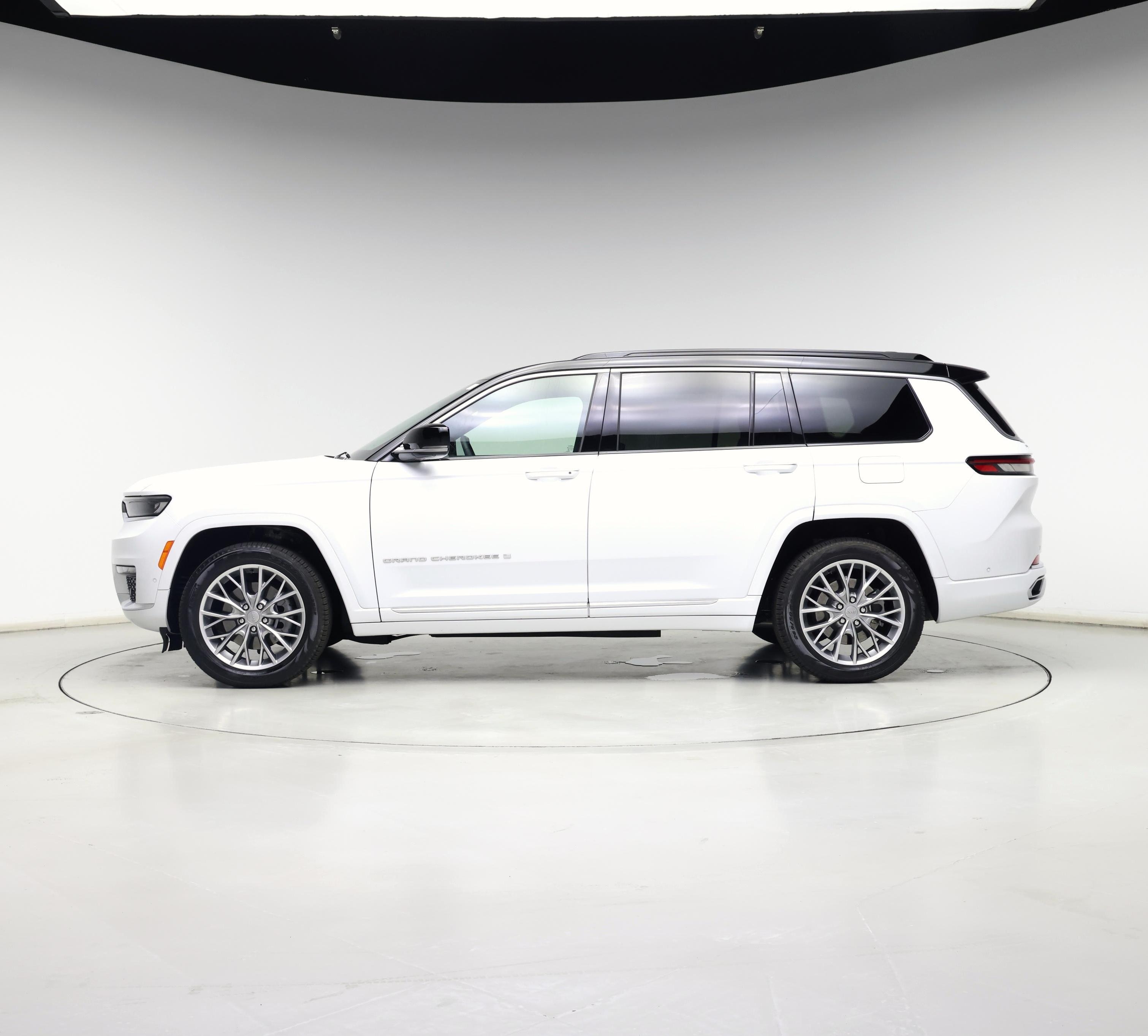 Thumbnail: 2025 Jeep Grand Cherokee L - 3