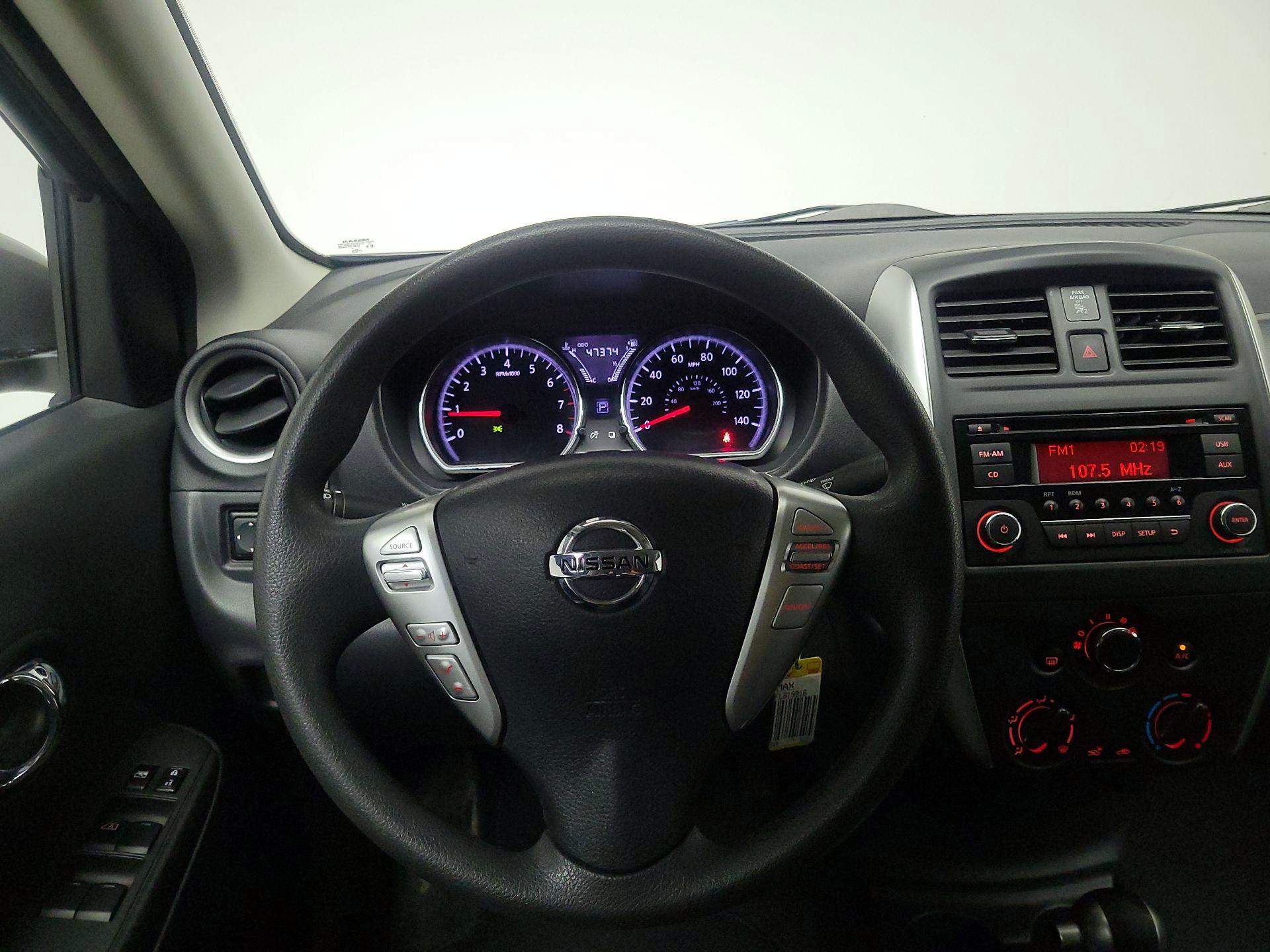 Thumbnail: 2015 Nissan Versa - 10