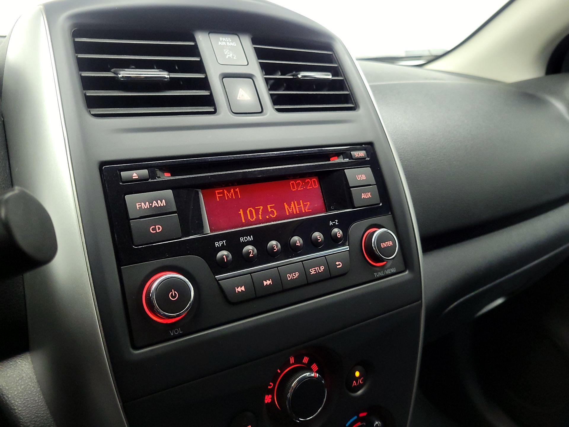 Thumbnail: 2015 Nissan Versa - 14