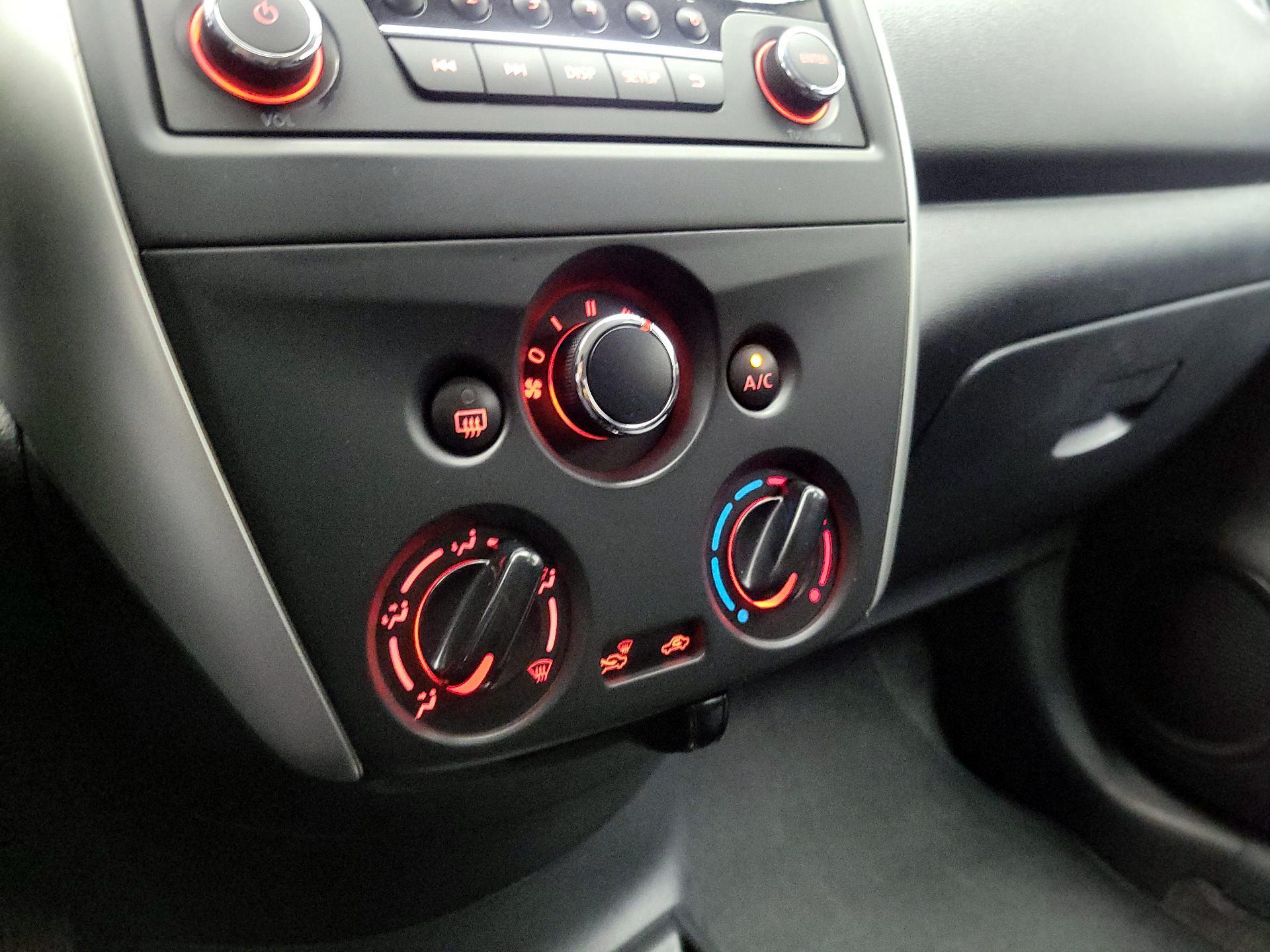 Thumbnail: 2015 Nissan Versa - 15