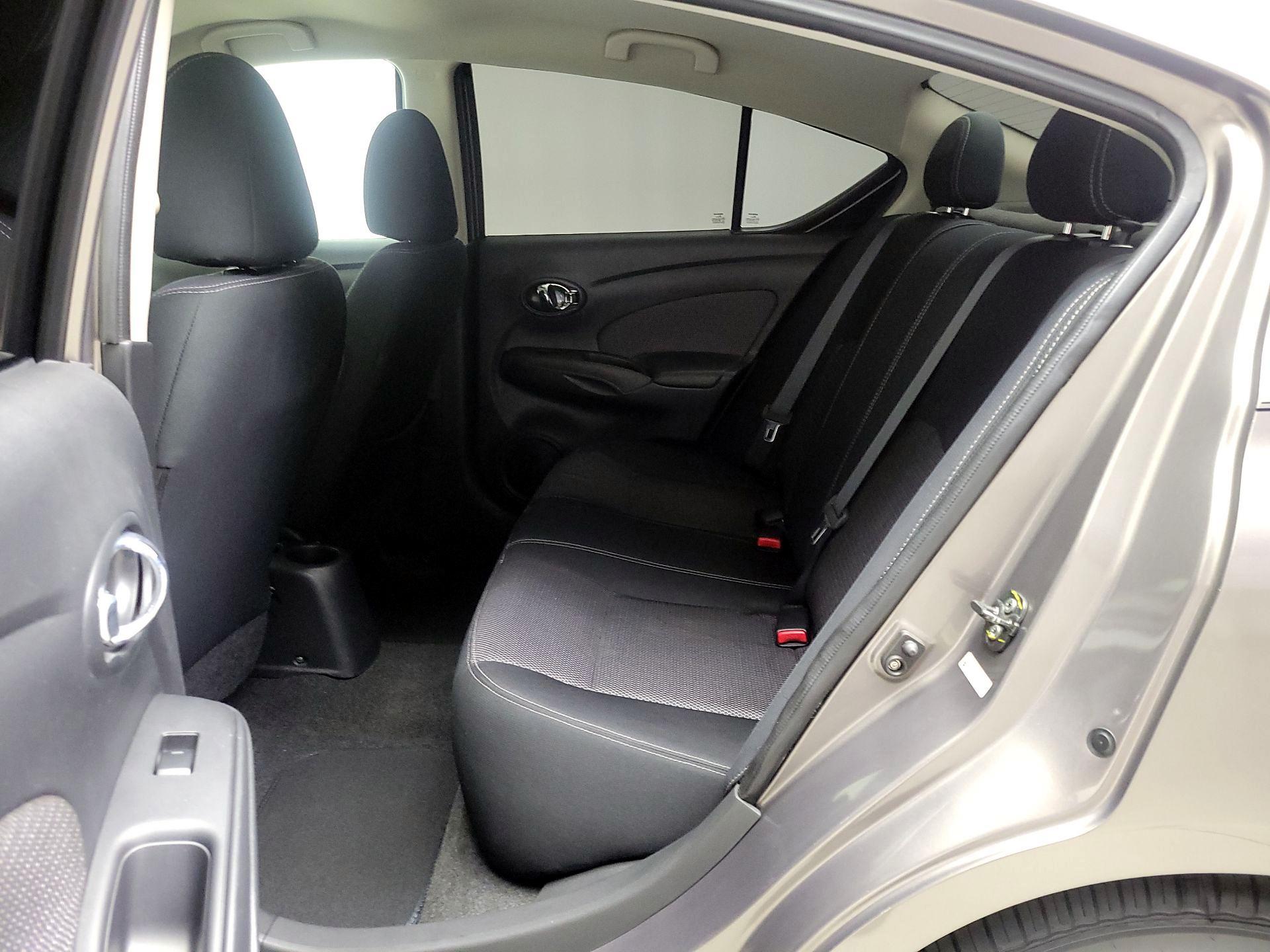 Thumbnail: 2015 Nissan Versa - 18