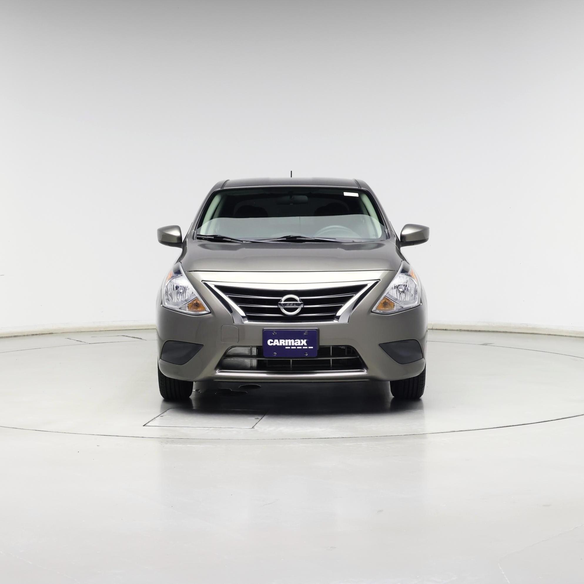 Thumbnail: 2015 Nissan Versa - 5