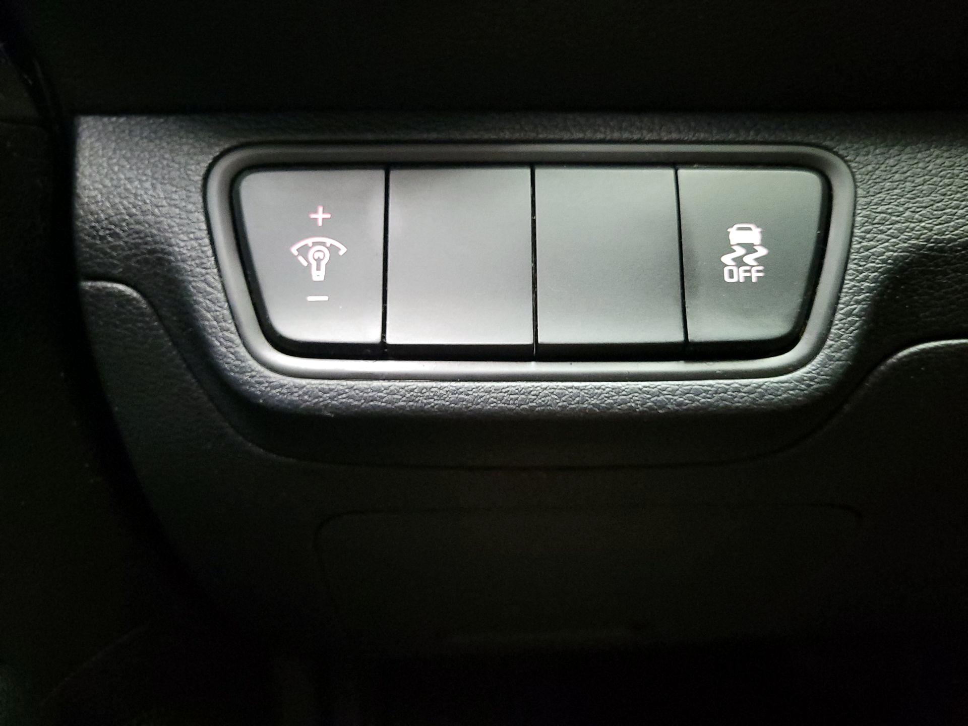 Thumbnail: 2024 Kia Forte - 13