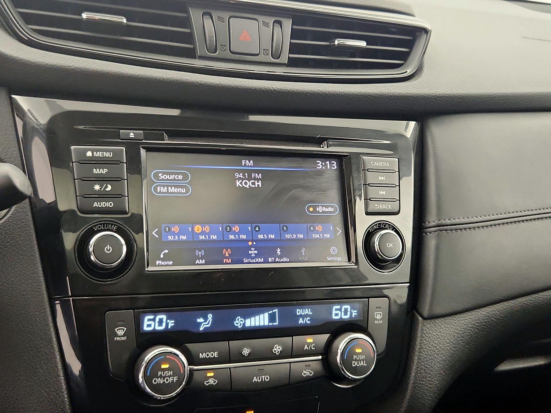 Thumbnail: 2019 Nissan Rogue - 16