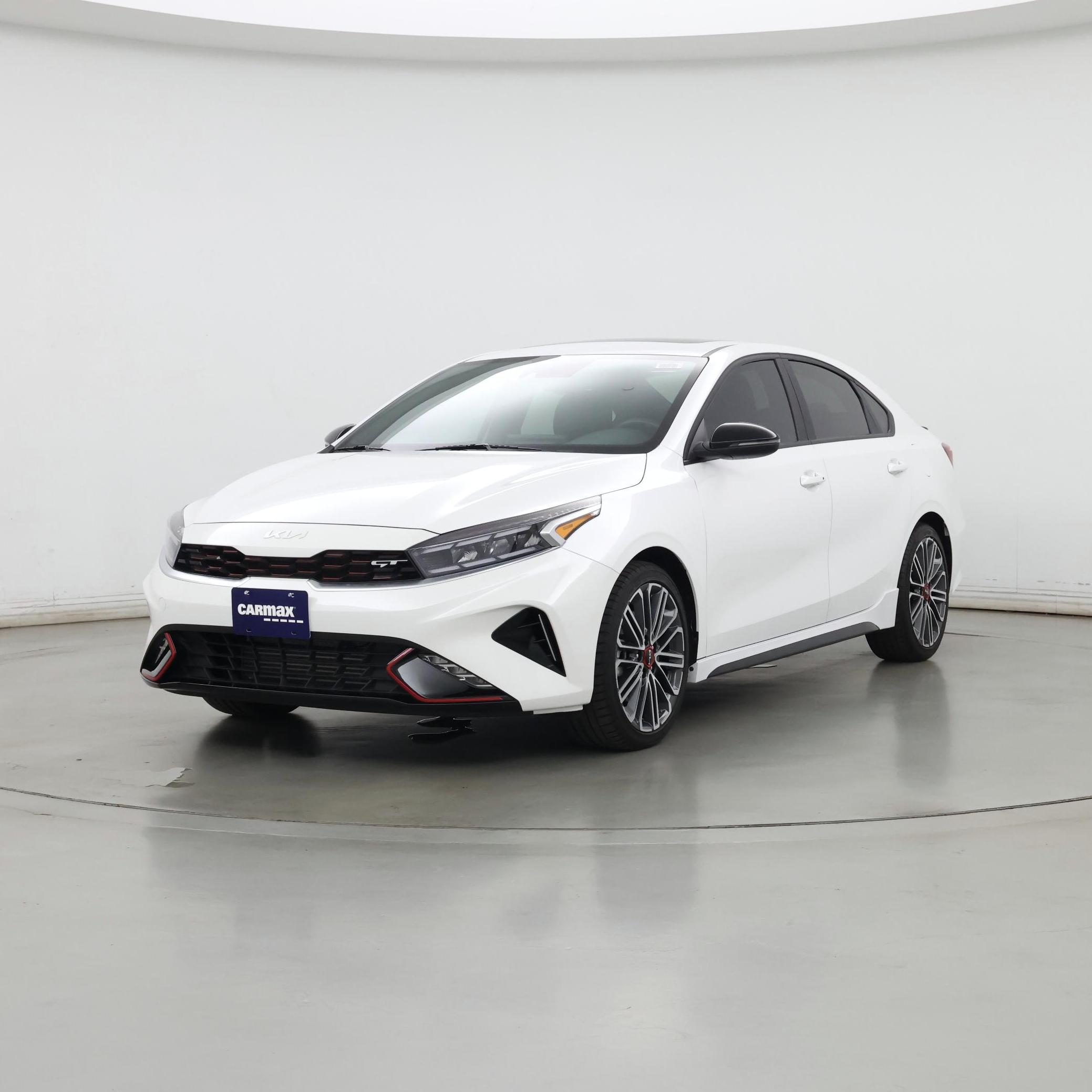Thumbnail: 2024 Kia Forte - 4