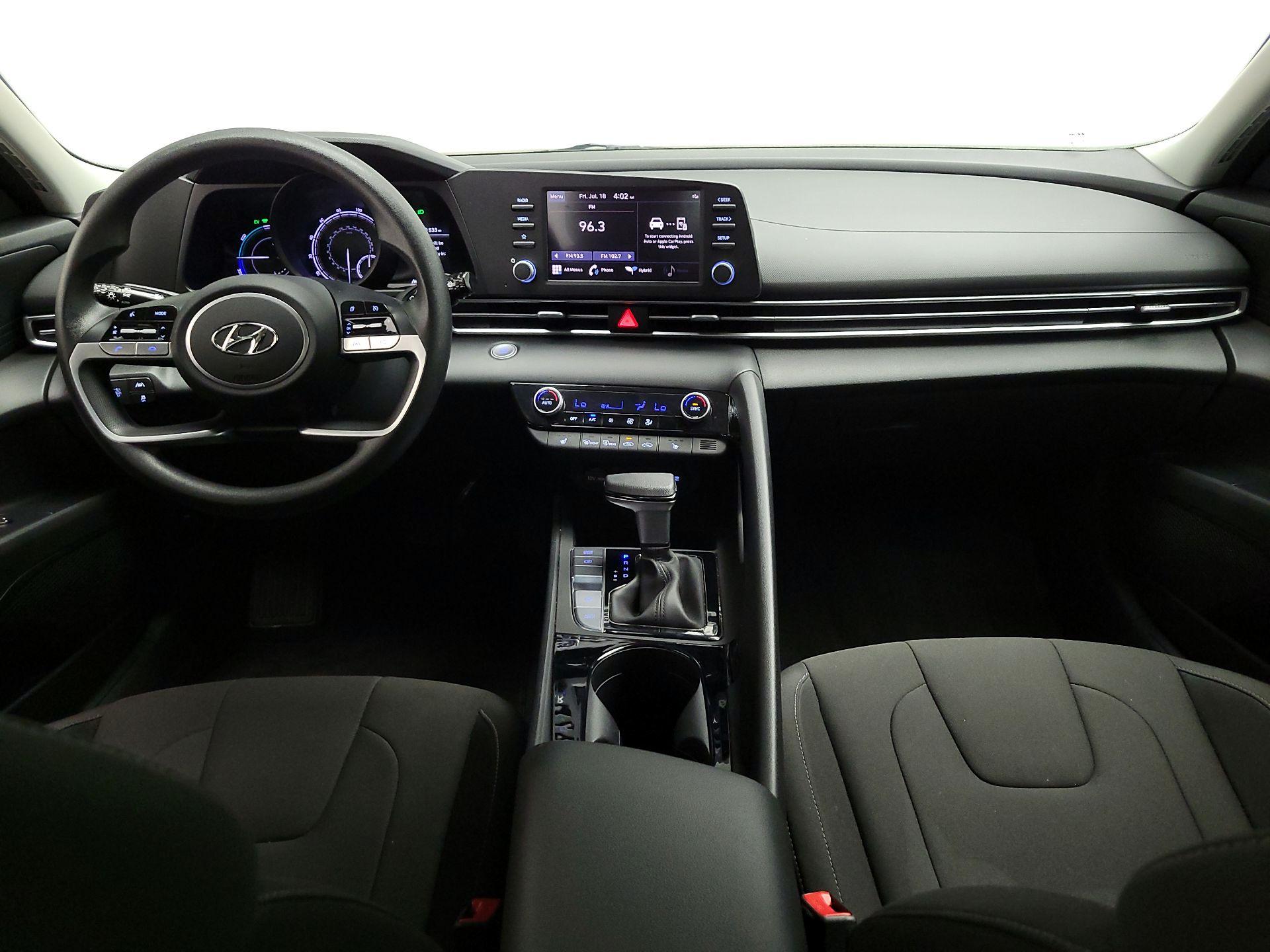 Thumbnail: 2023 Hyundai Elantra - 9