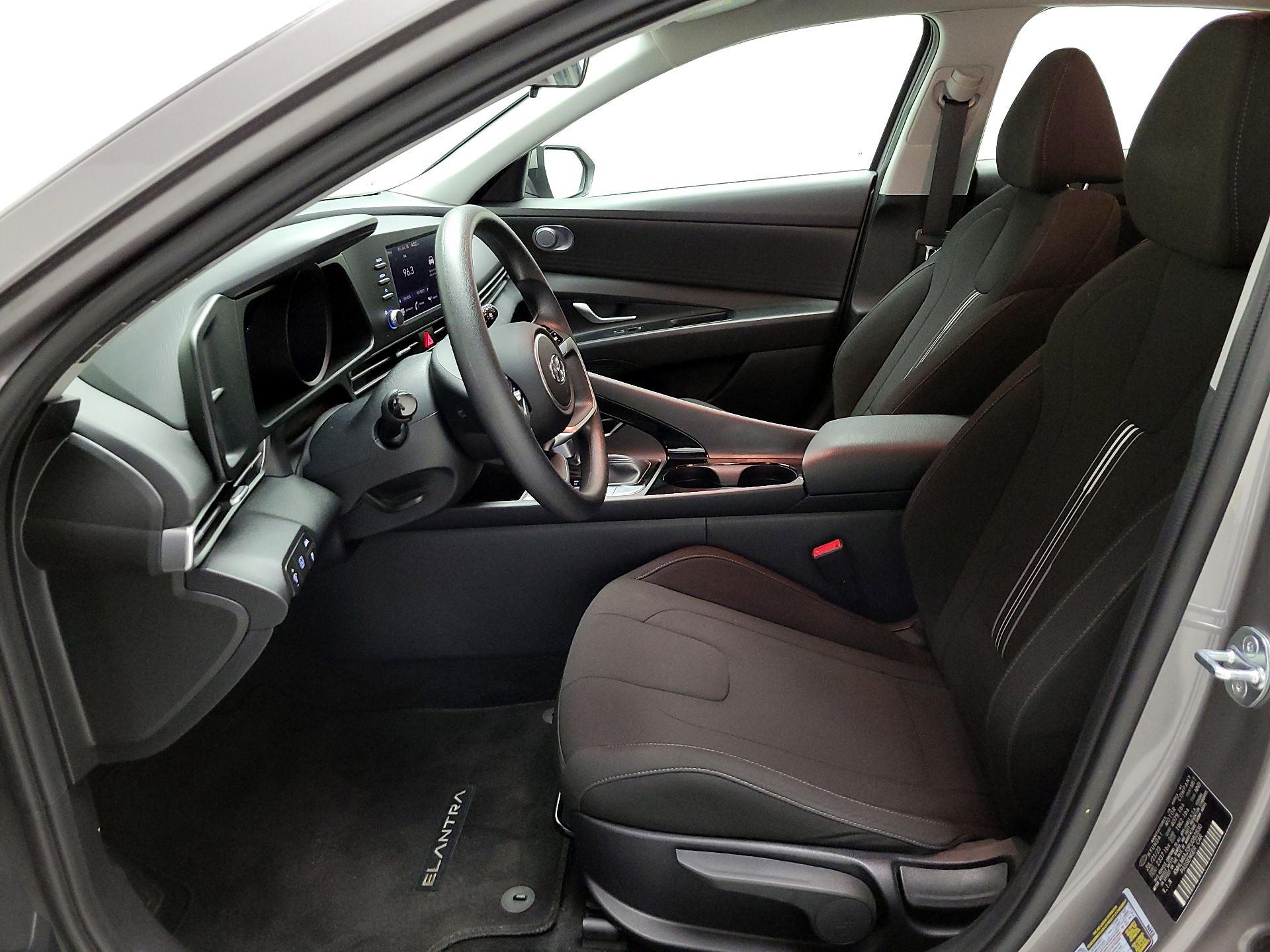 Thumbnail: 2023 Hyundai Elantra - 11