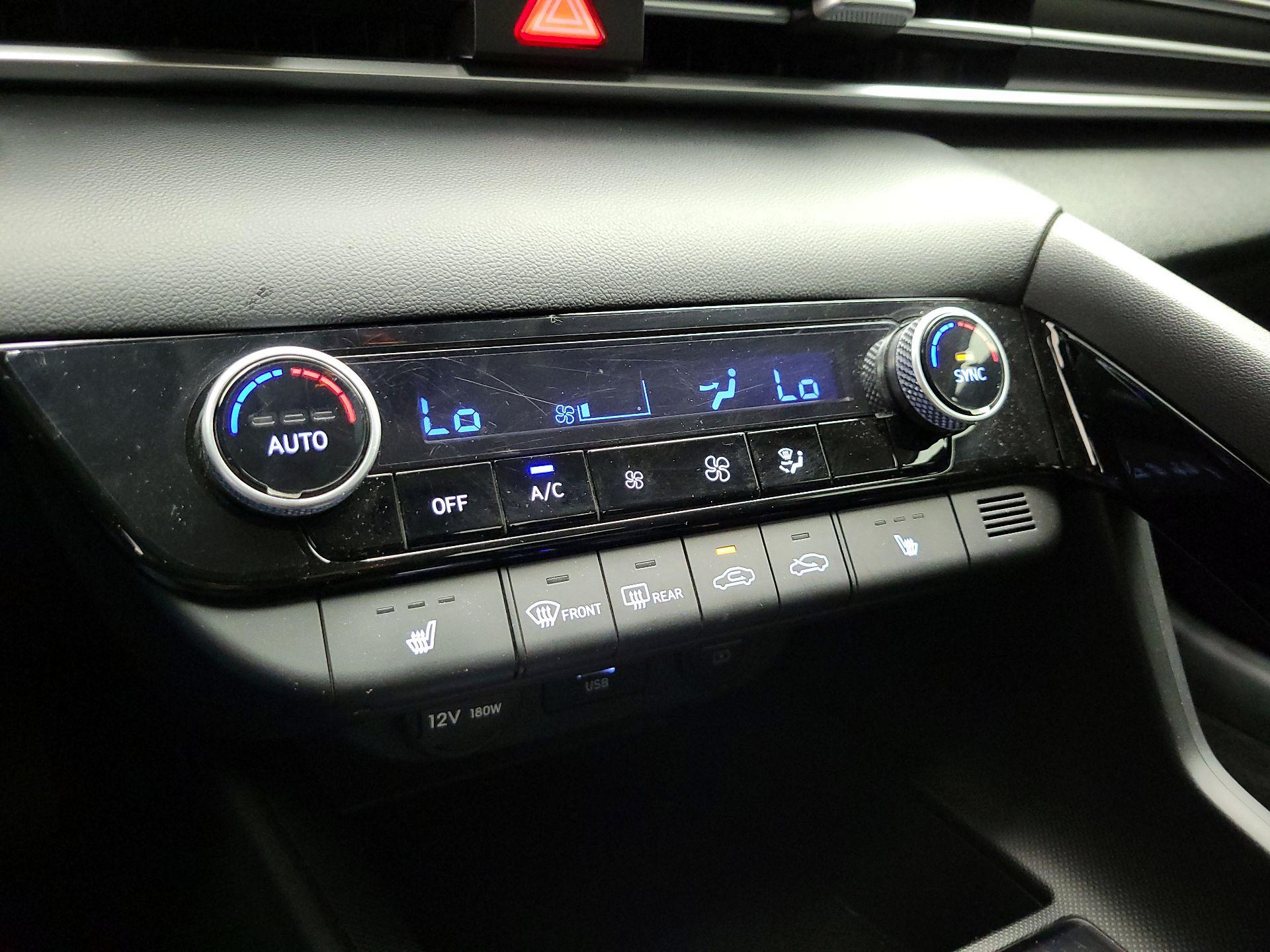 Thumbnail: 2023 Hyundai Elantra - 16