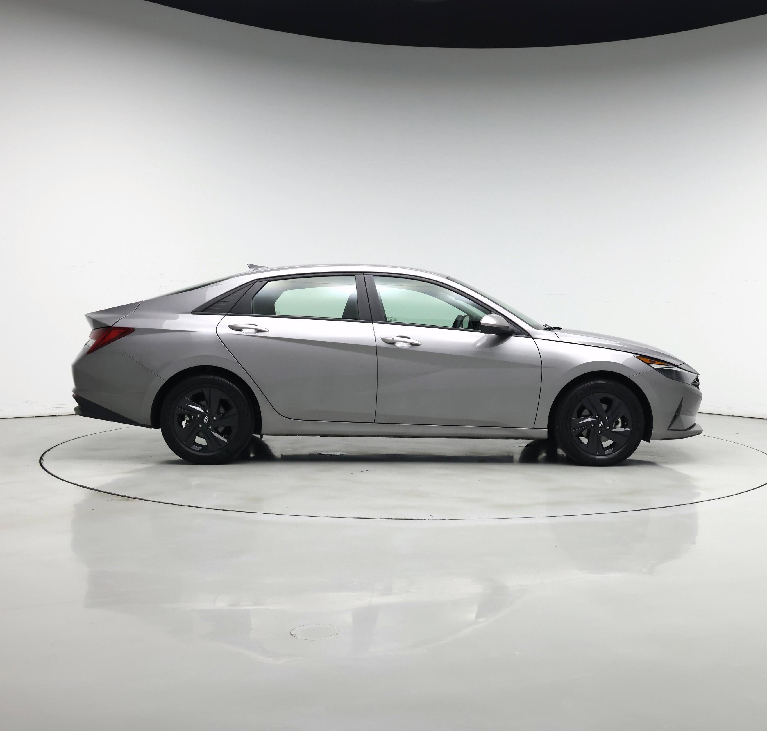 Thumbnail: 2023 Hyundai Elantra - 7
