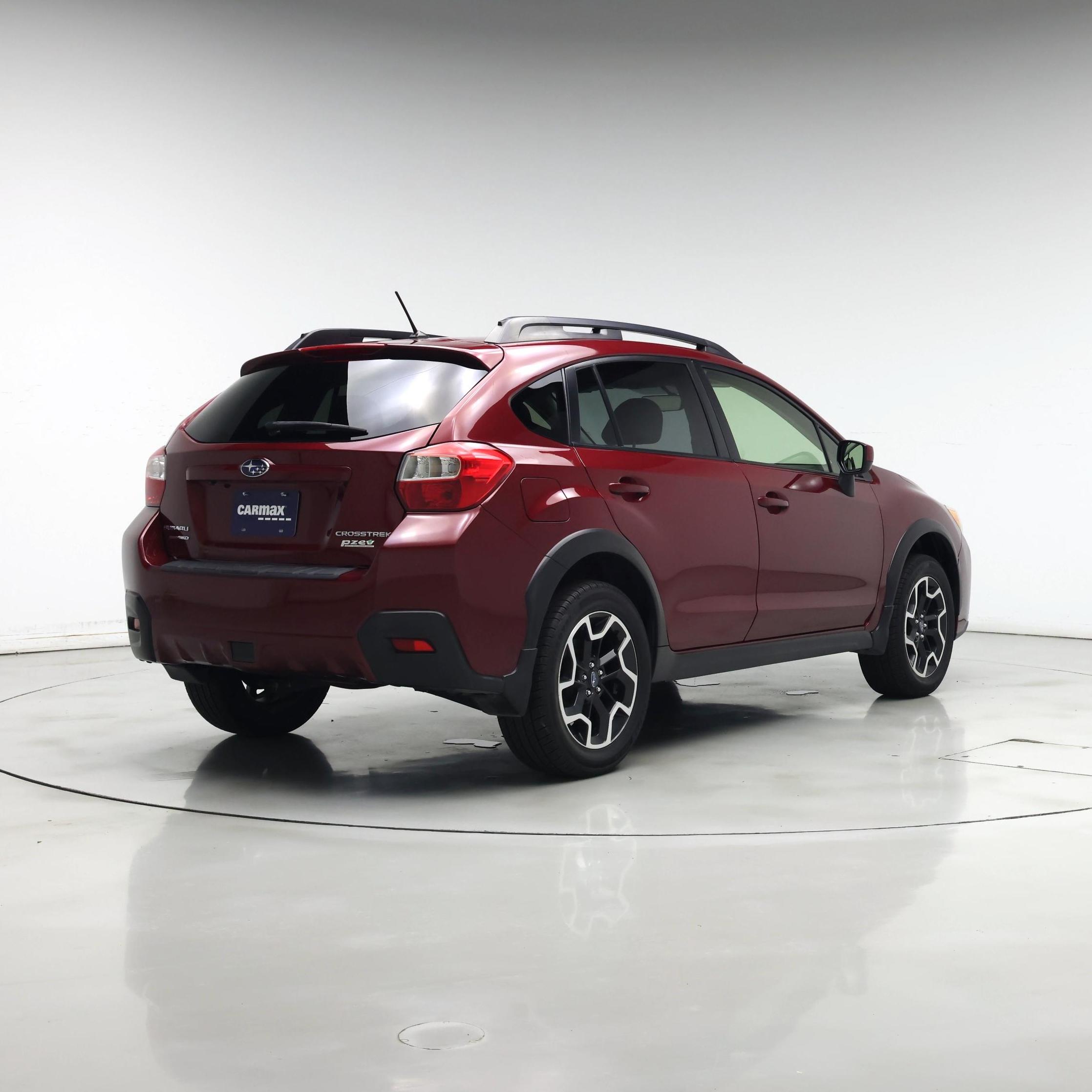 Thumbnail: 2017 Subaru Crosstrek - 8