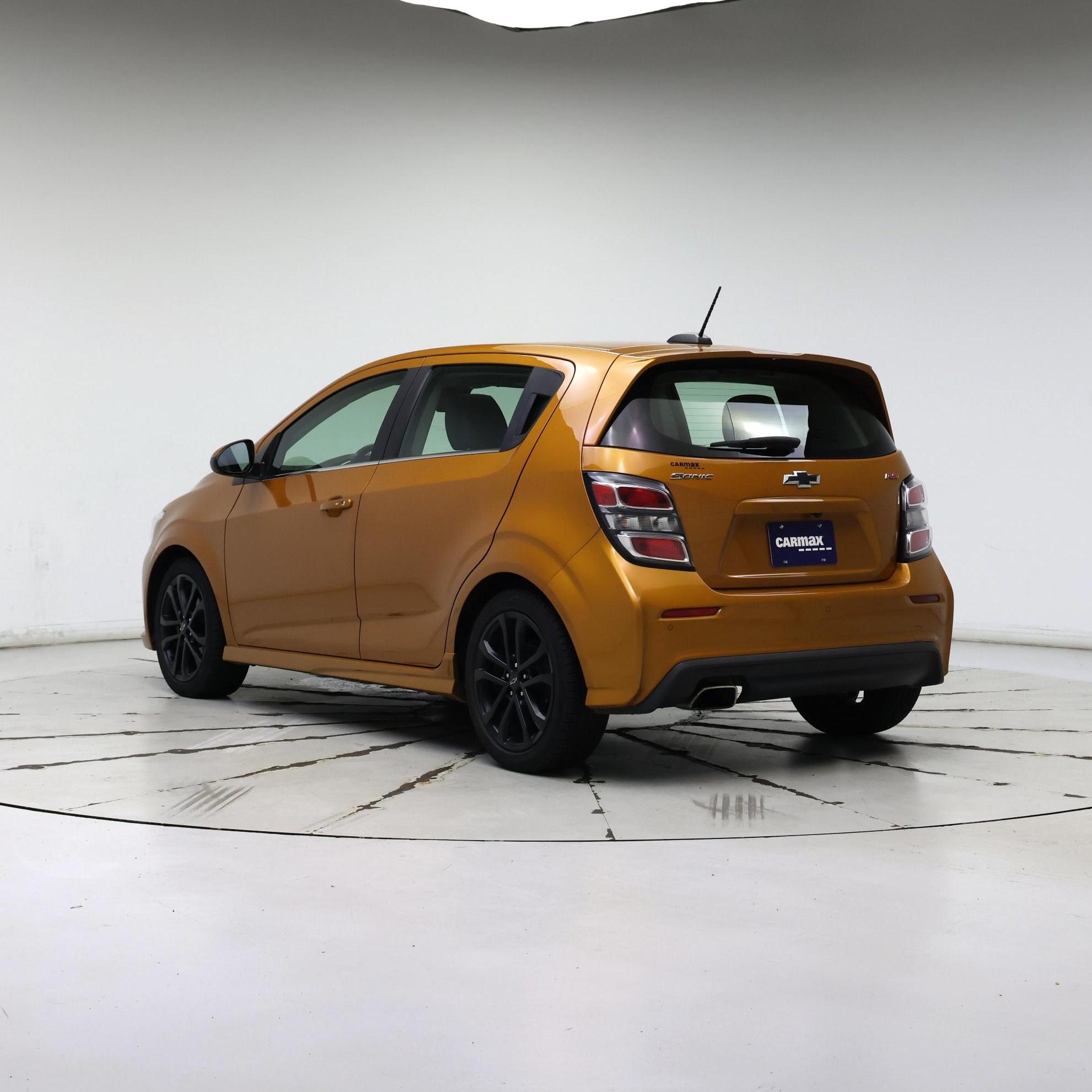 Thumbnail: 2019 Chevrolet Sonic - 2