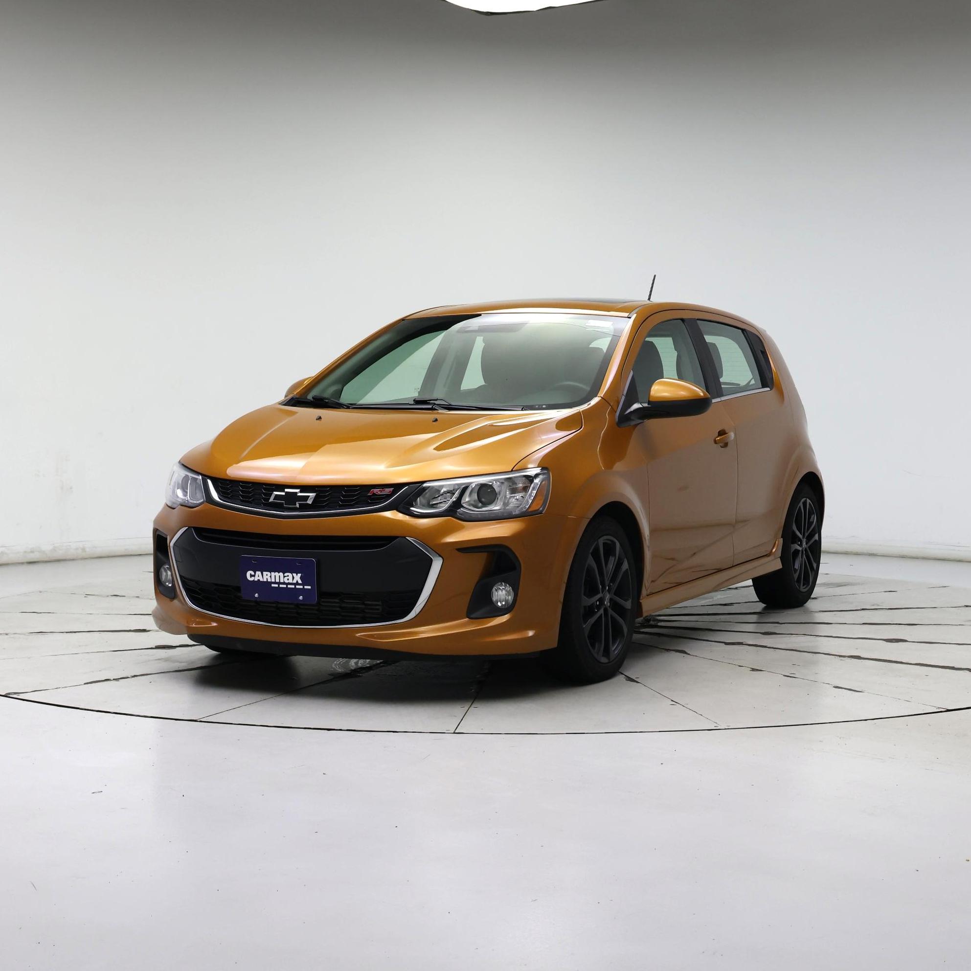 Thumbnail: 2019 Chevrolet Sonic - 4