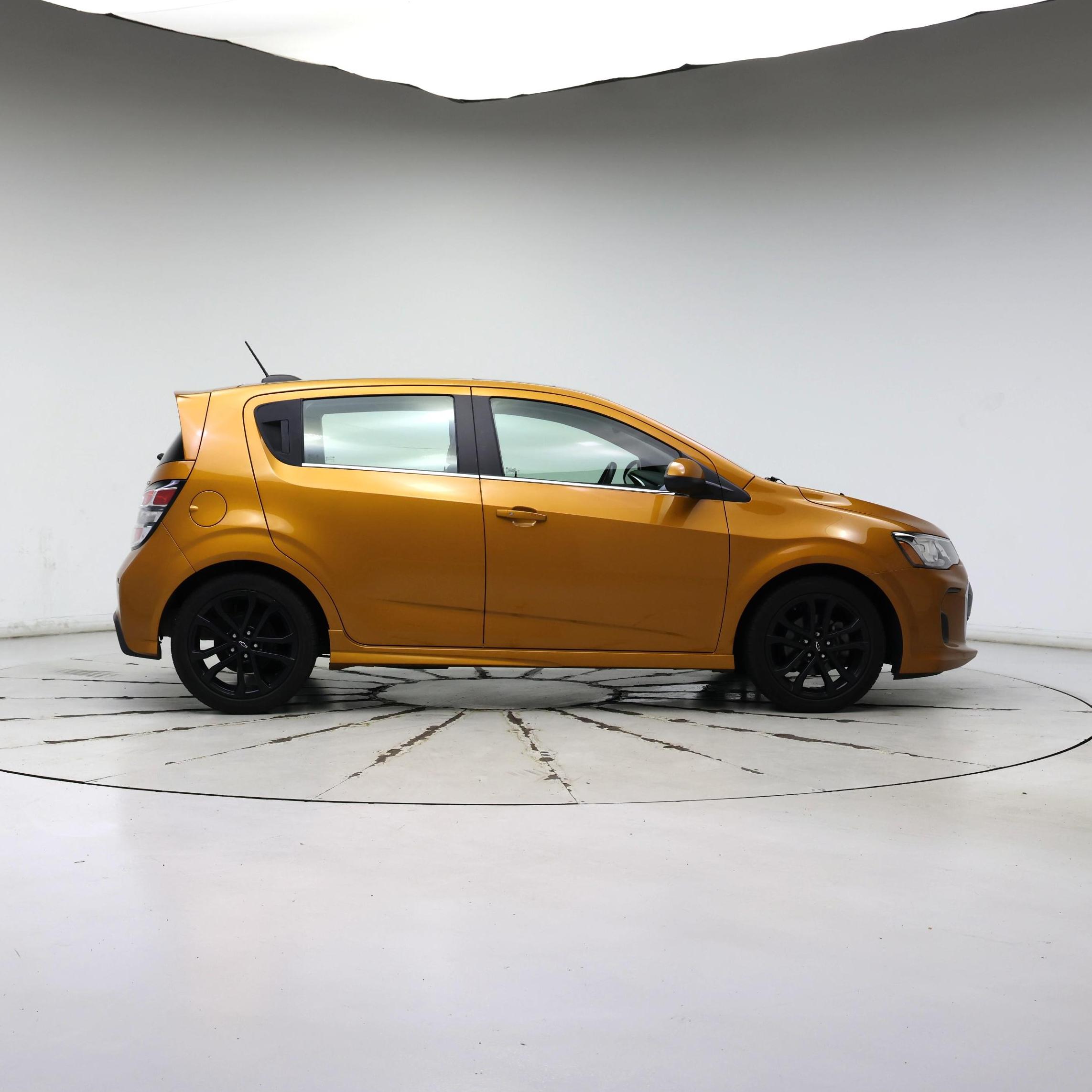 Thumbnail: 2019 Chevrolet Sonic - 7