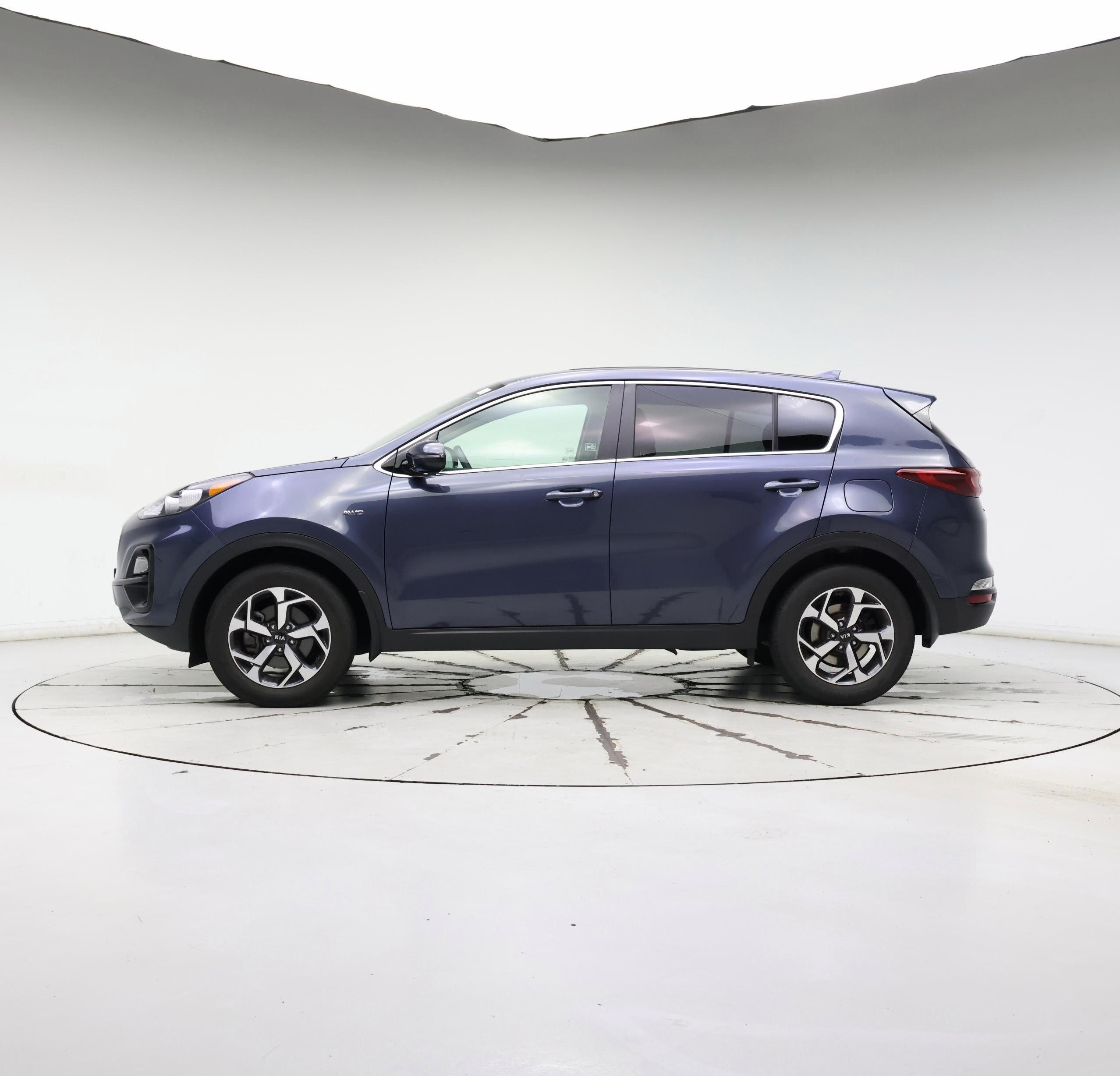 Thumbnail: 2020 Kia Sportage - 3