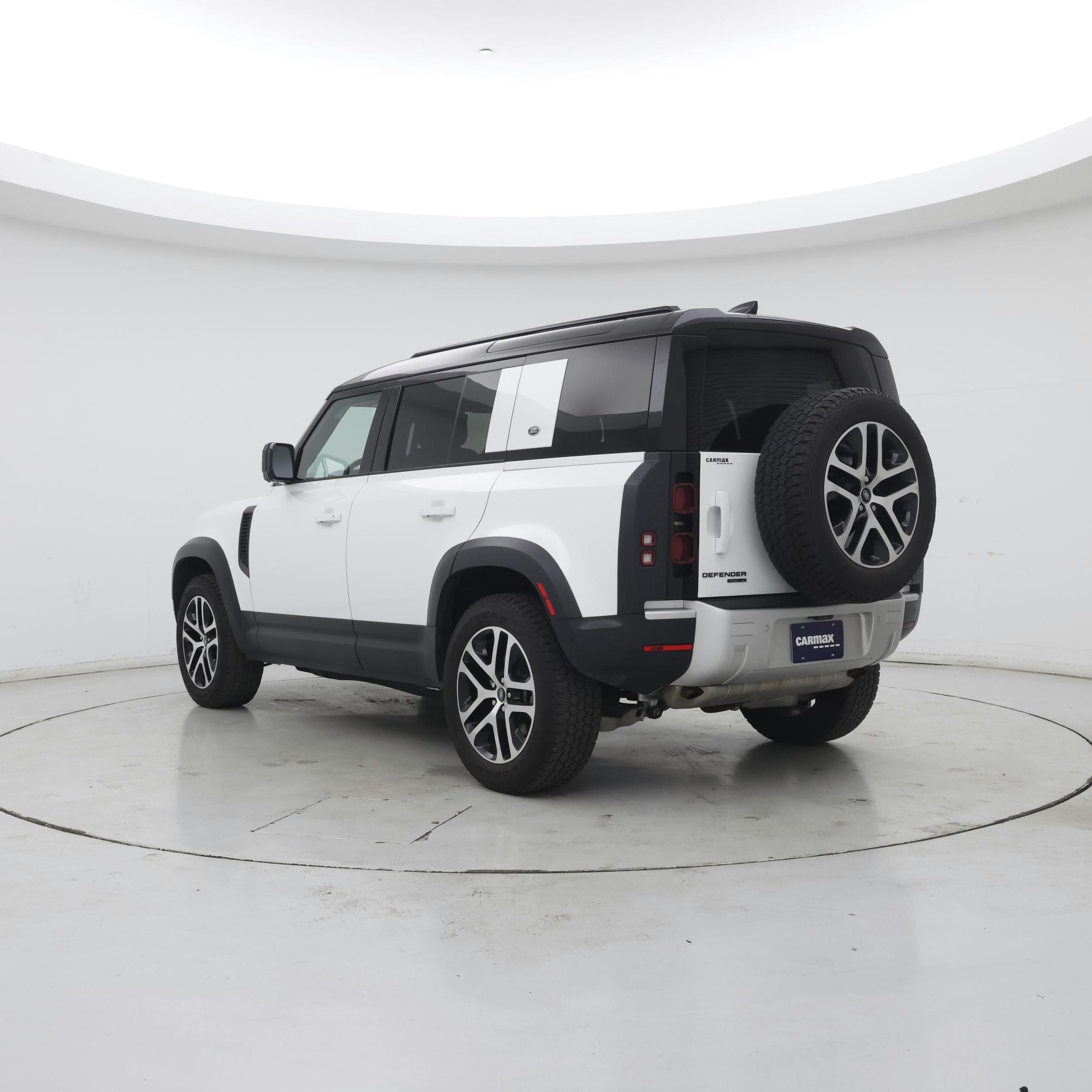 Thumbnail: 2020 Land Rover Defender - 2