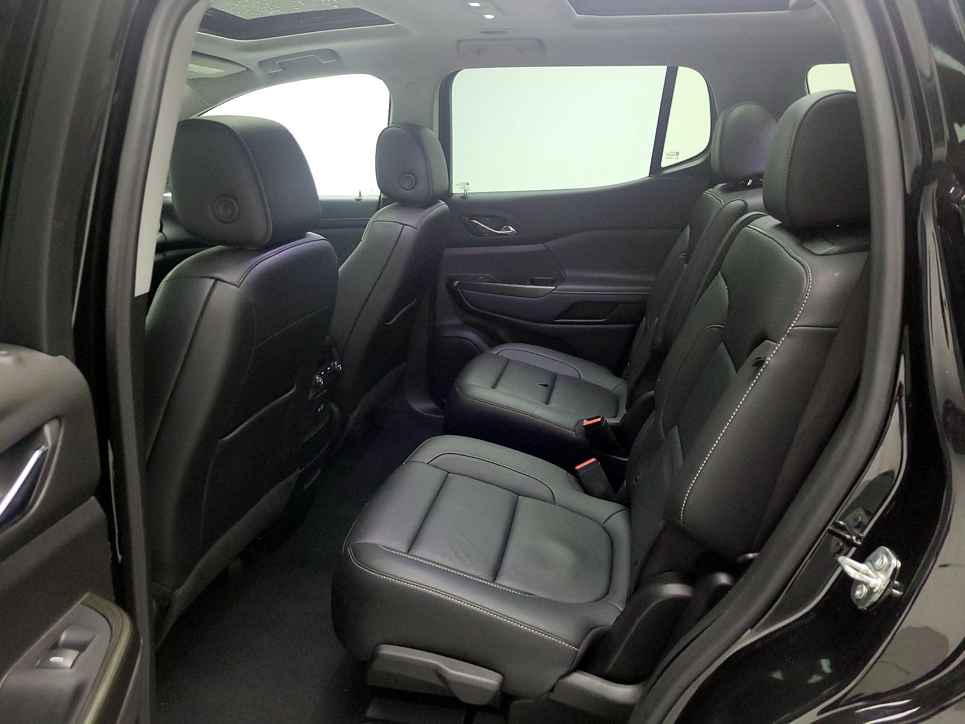 Thumbnail: 2022 GMC Acadia - 17