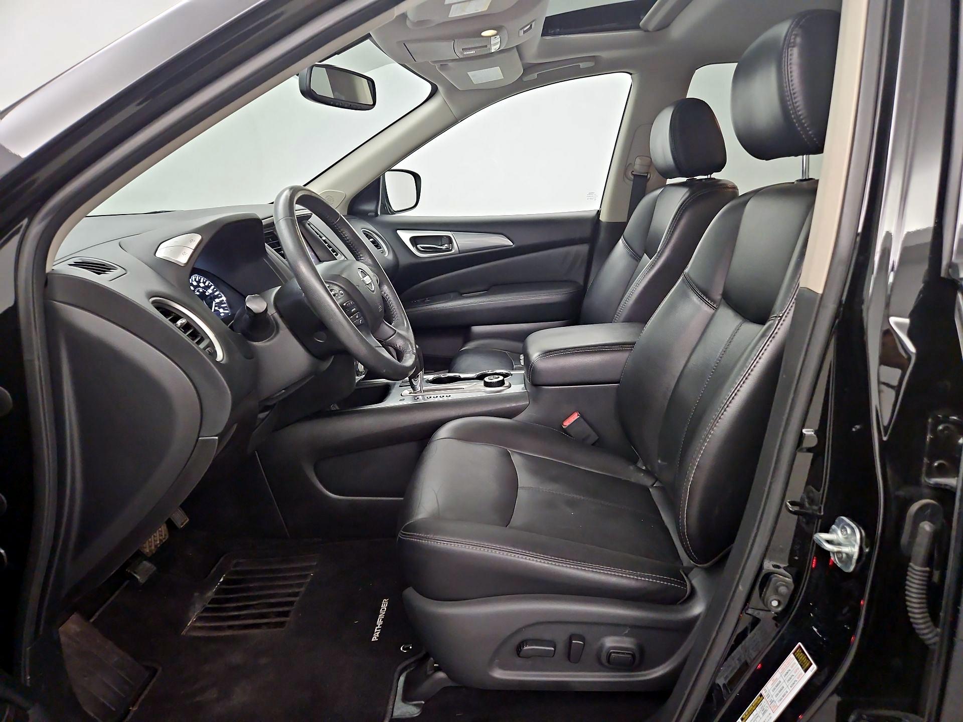 Thumbnail: 2018 Nissan Pathfinder - 11