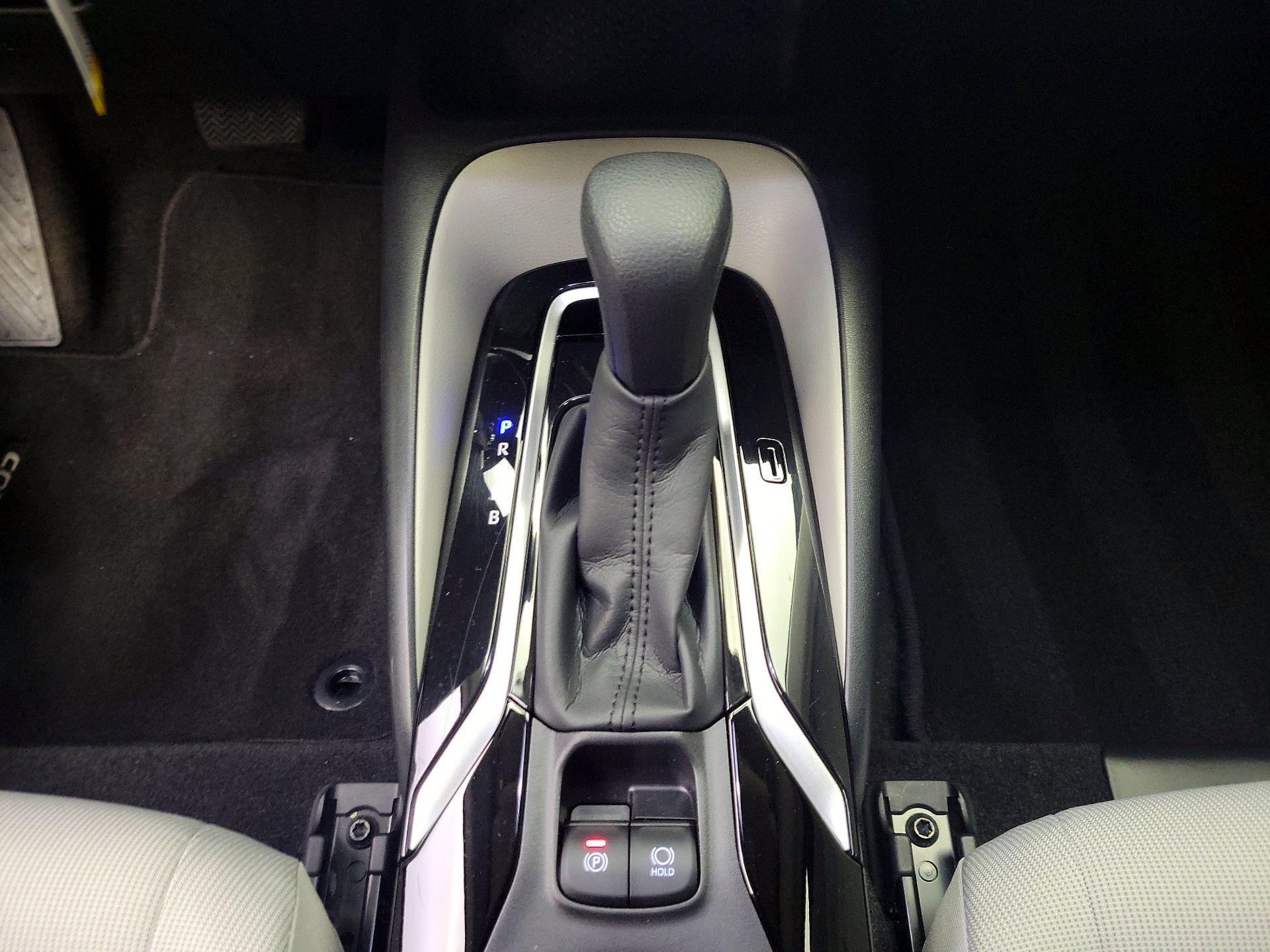Thumbnail: 2022 Toyota Corolla - 17