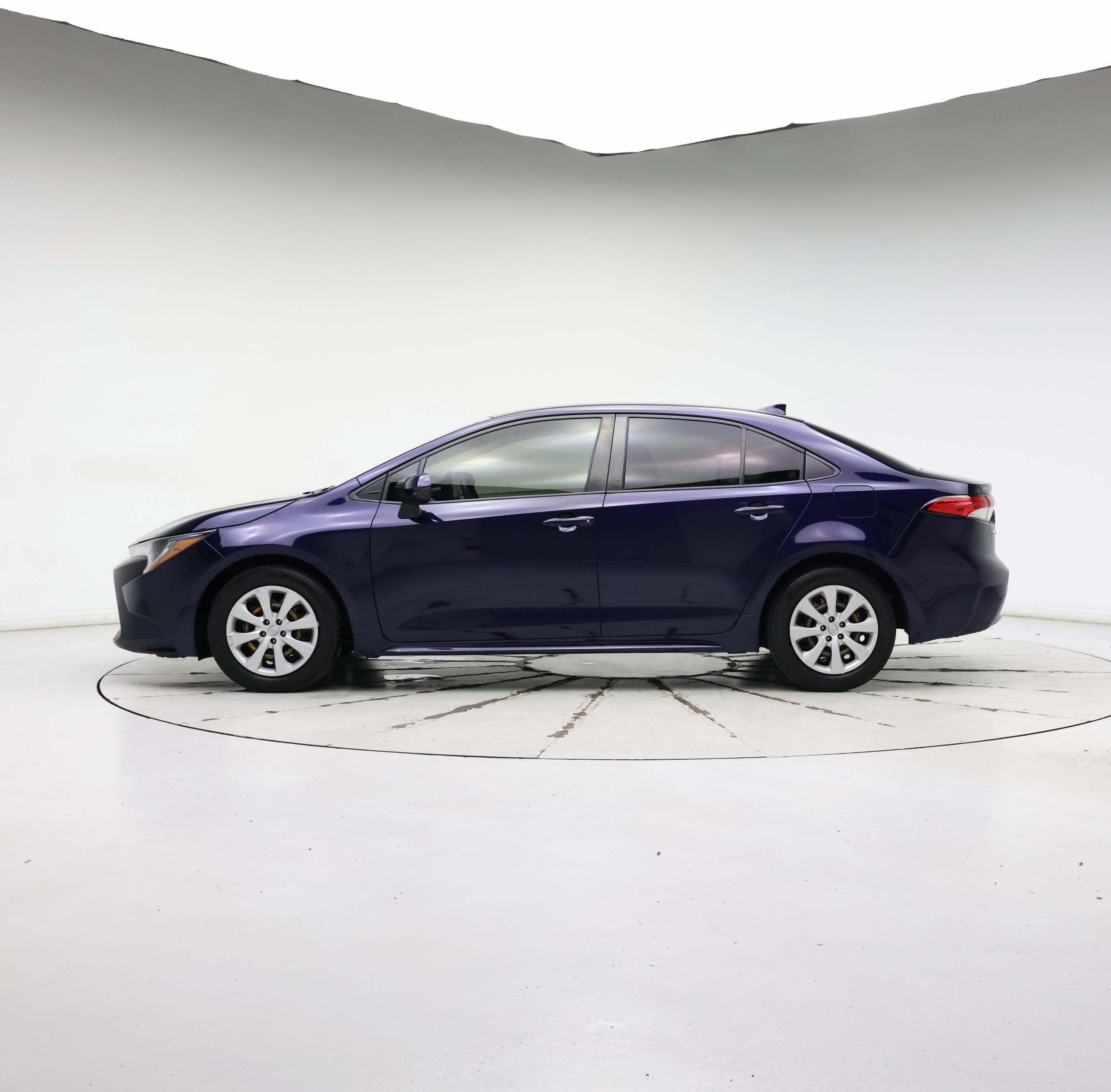 Thumbnail: 2022 Toyota Corolla - 3