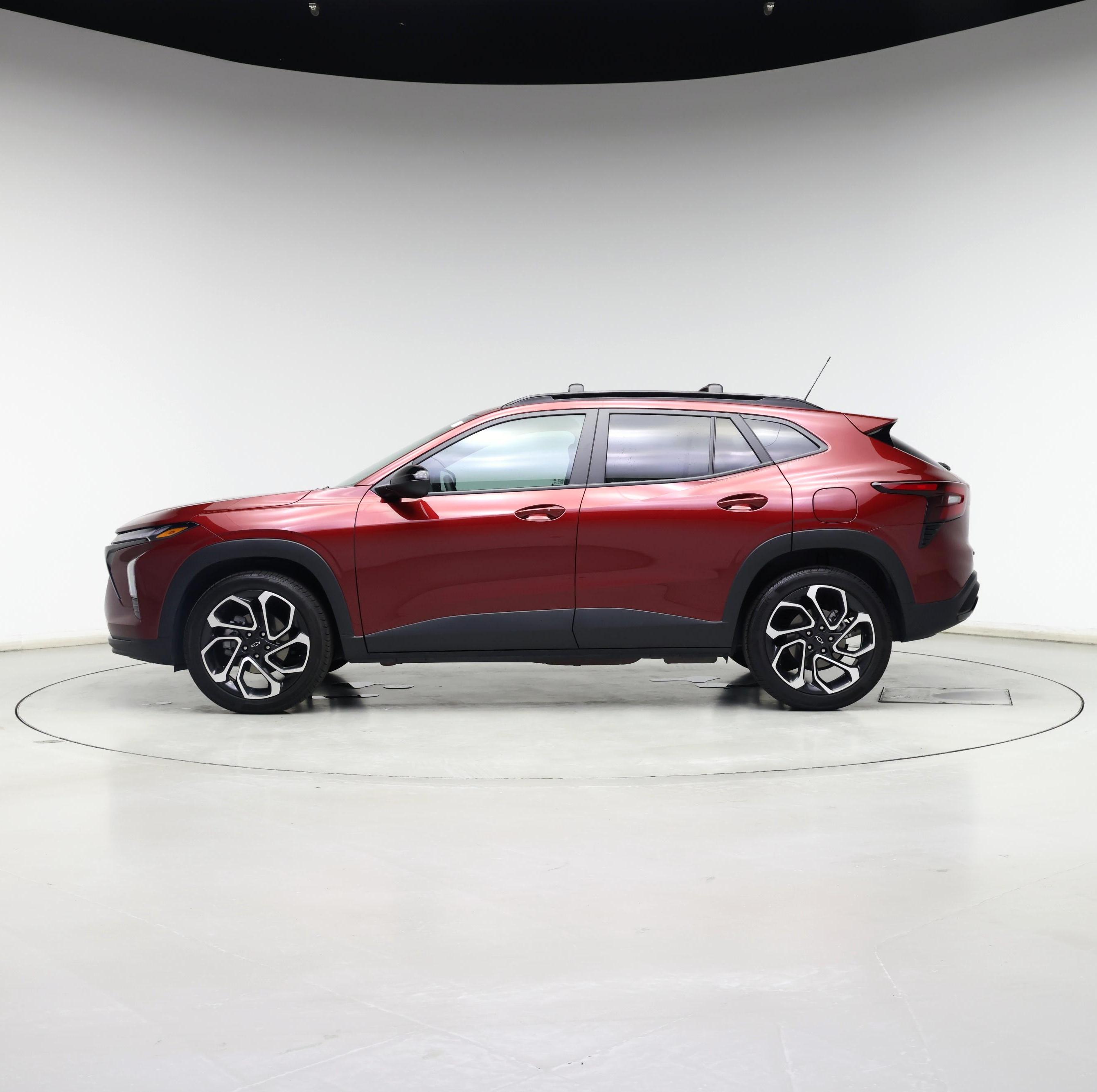 Thumbnail: 2024 Chevrolet Trax - 3