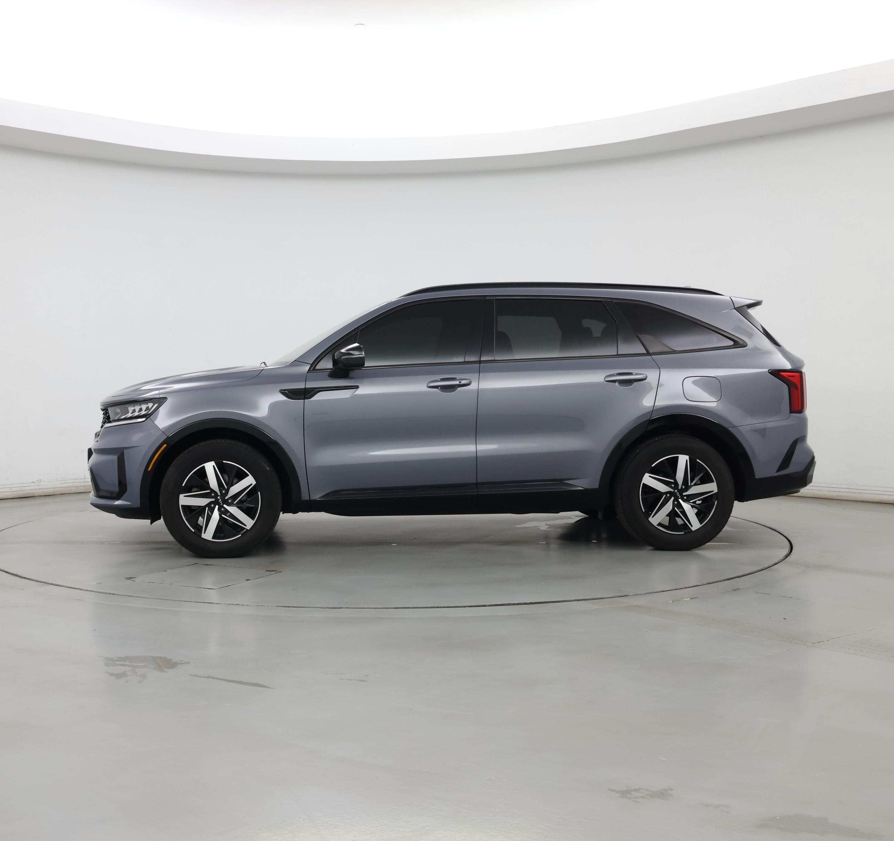 Thumbnail: 2022 Kia Sorento - 3