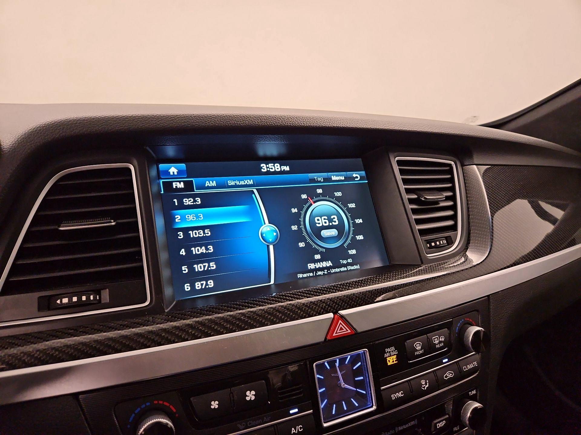 Thumbnail: 2018 Genesis G80 - 16