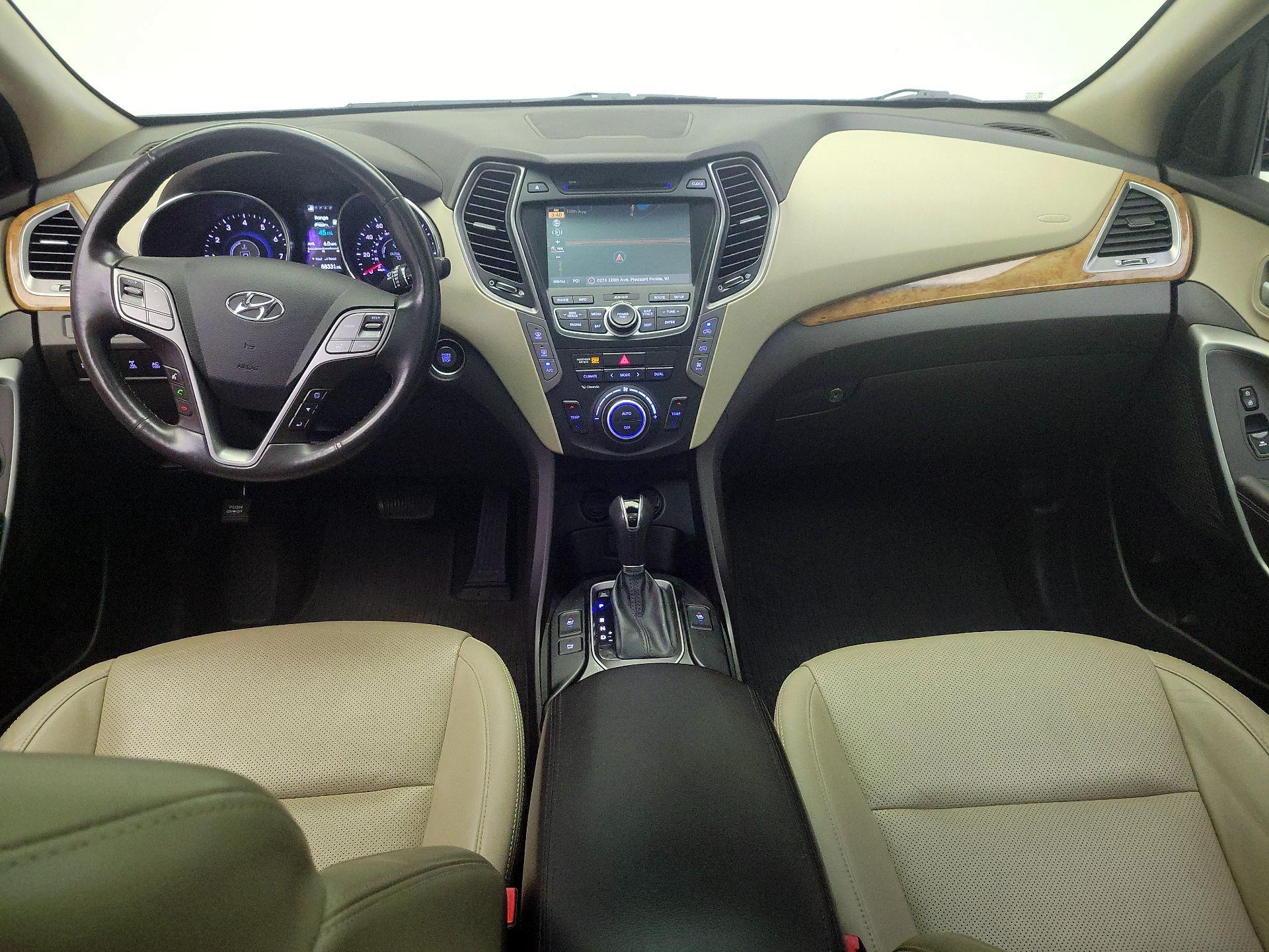 Thumbnail: 2015 Hyundai Santa Fe - 9