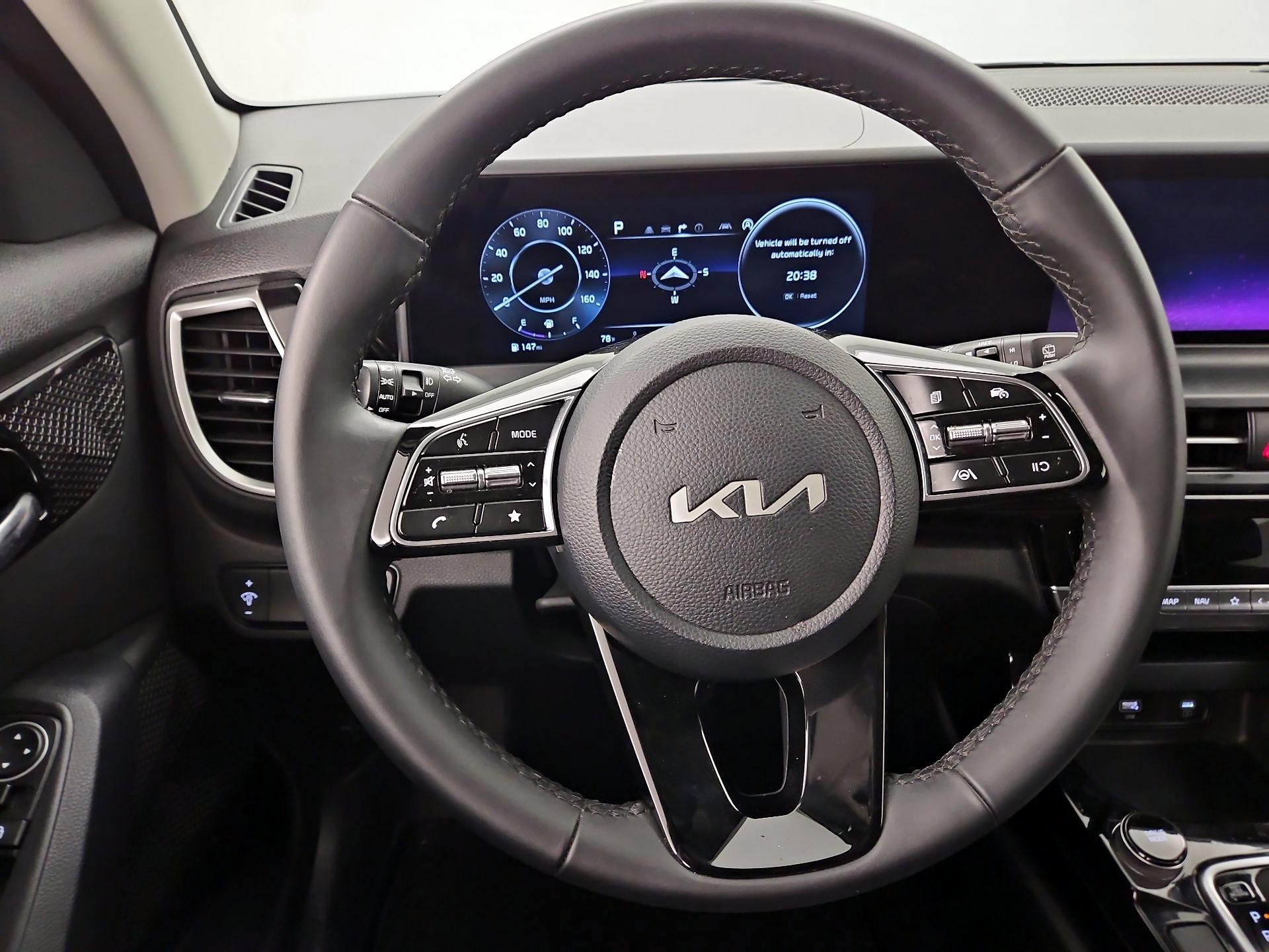 Thumbnail: 2024 Kia Seltos - 10