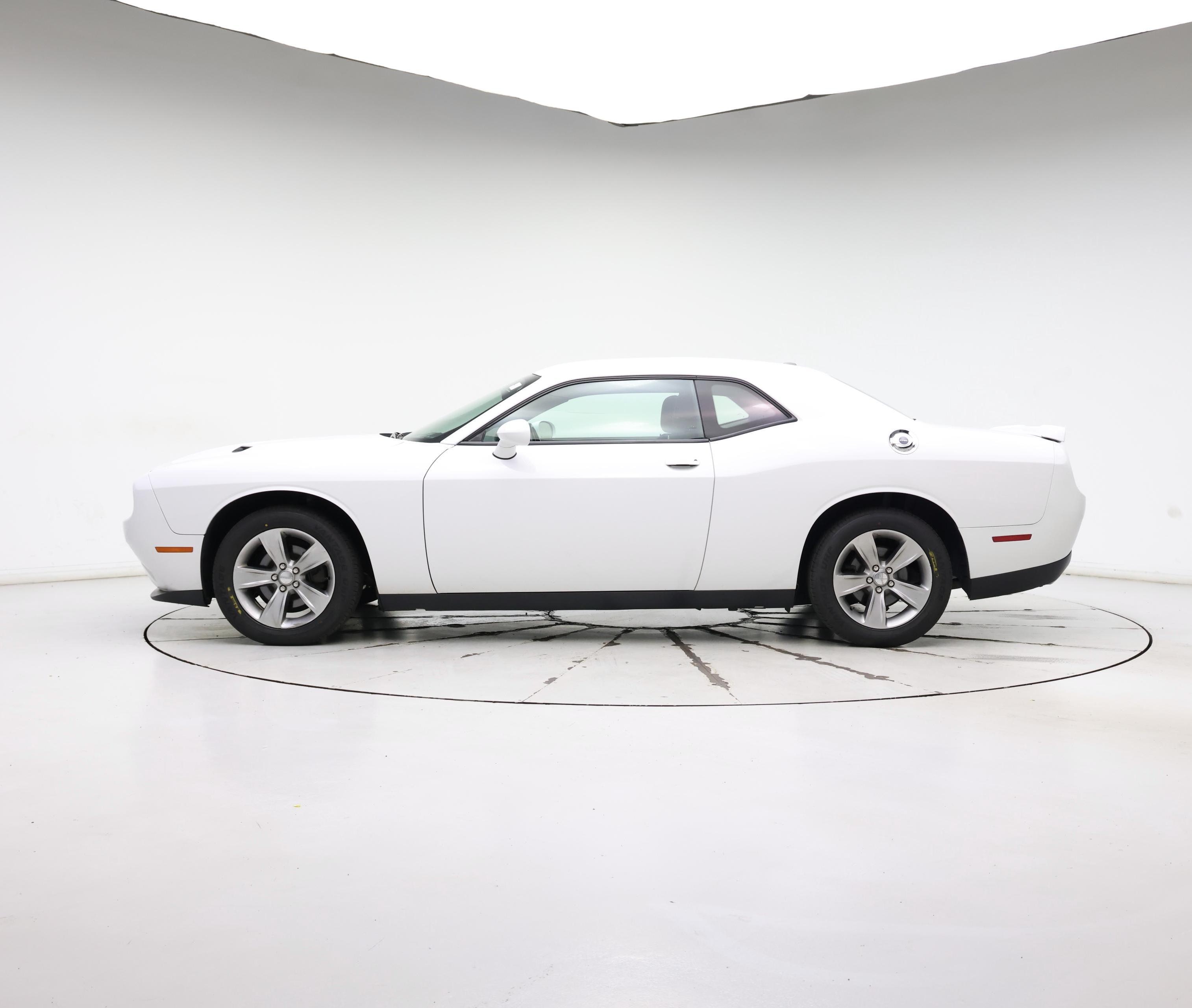 Thumbnail: 2020 Dodge Challenger - 3