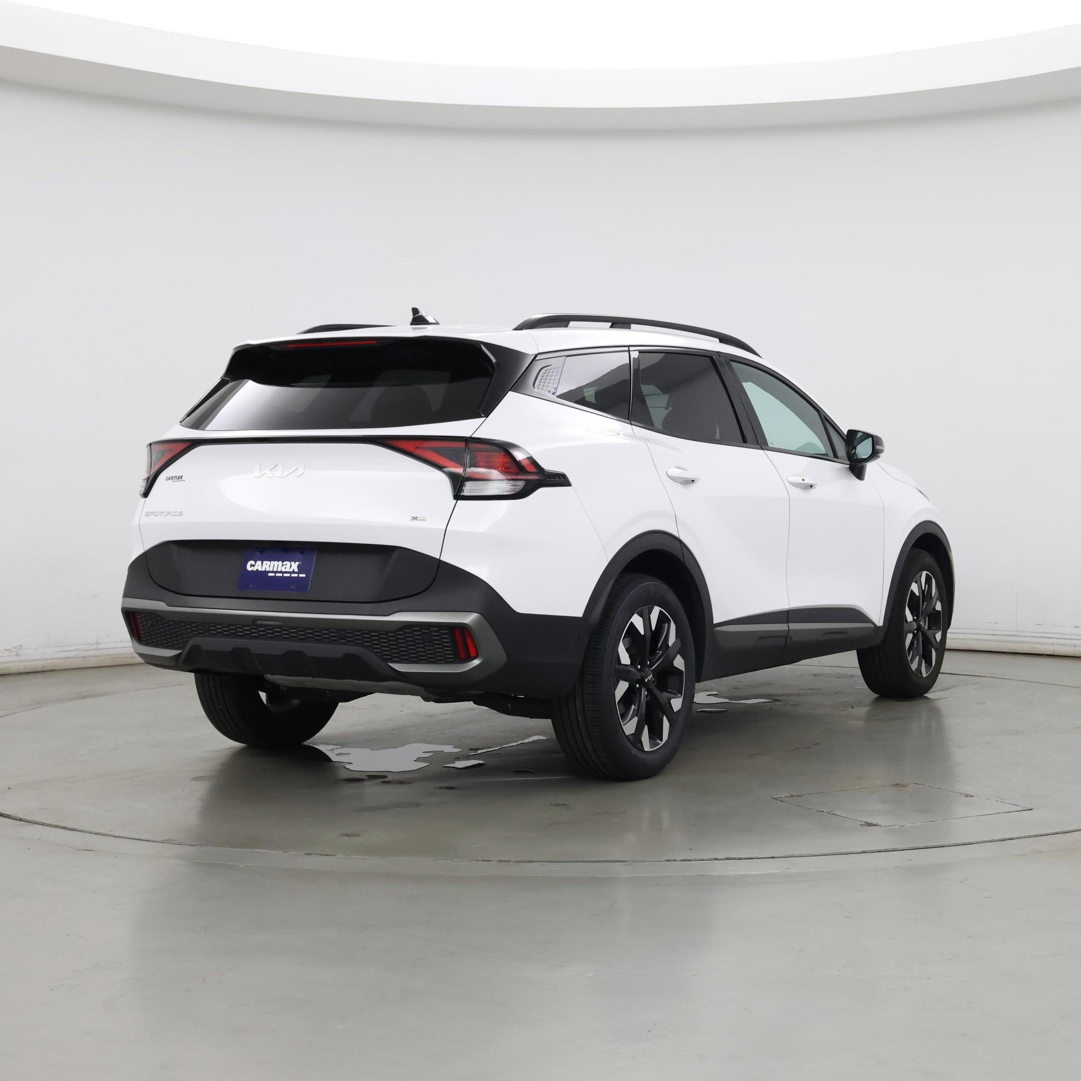 Thumbnail: 2023 Kia Sportage - 8