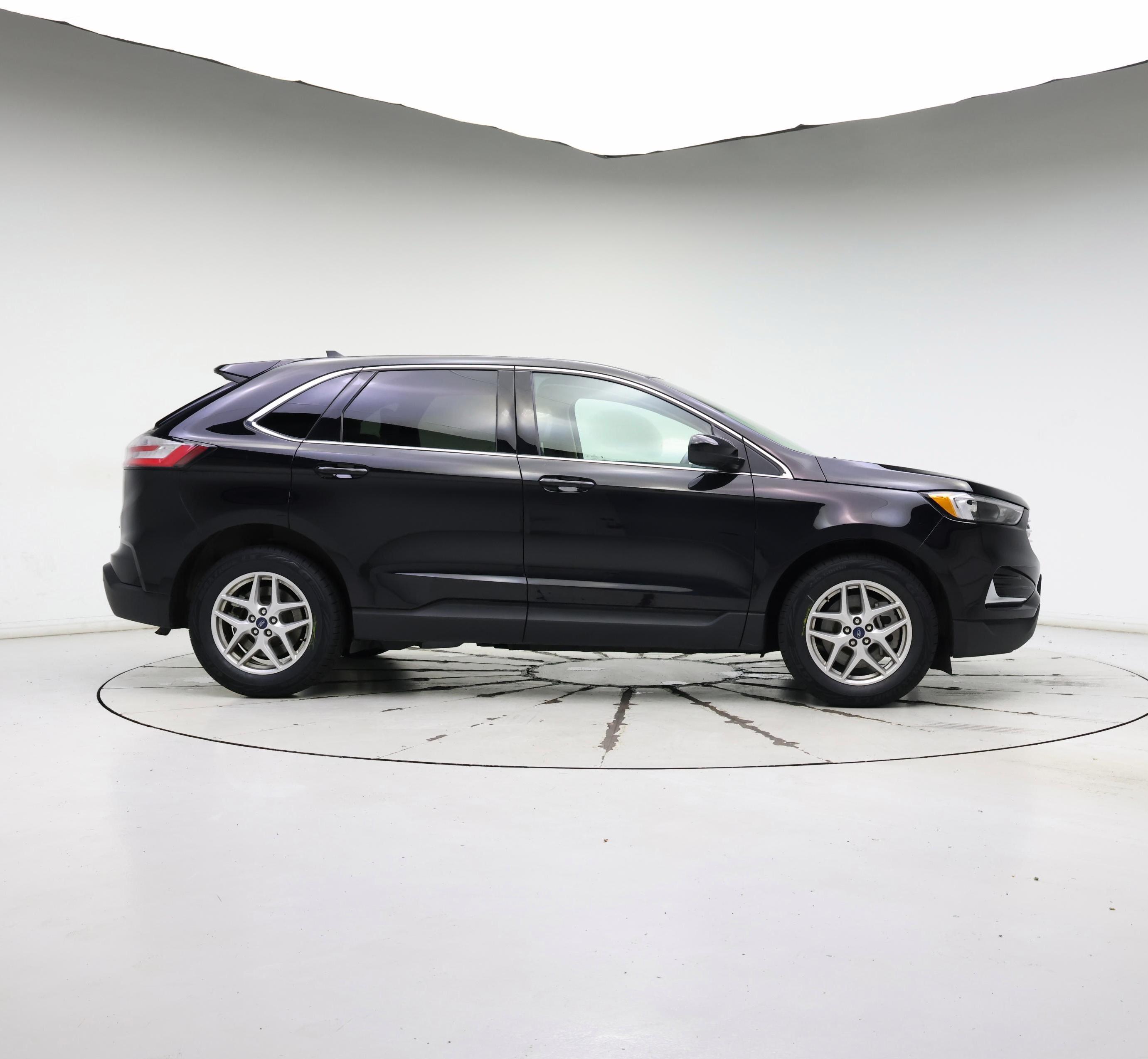 Thumbnail: 2022 Ford Edge - 7