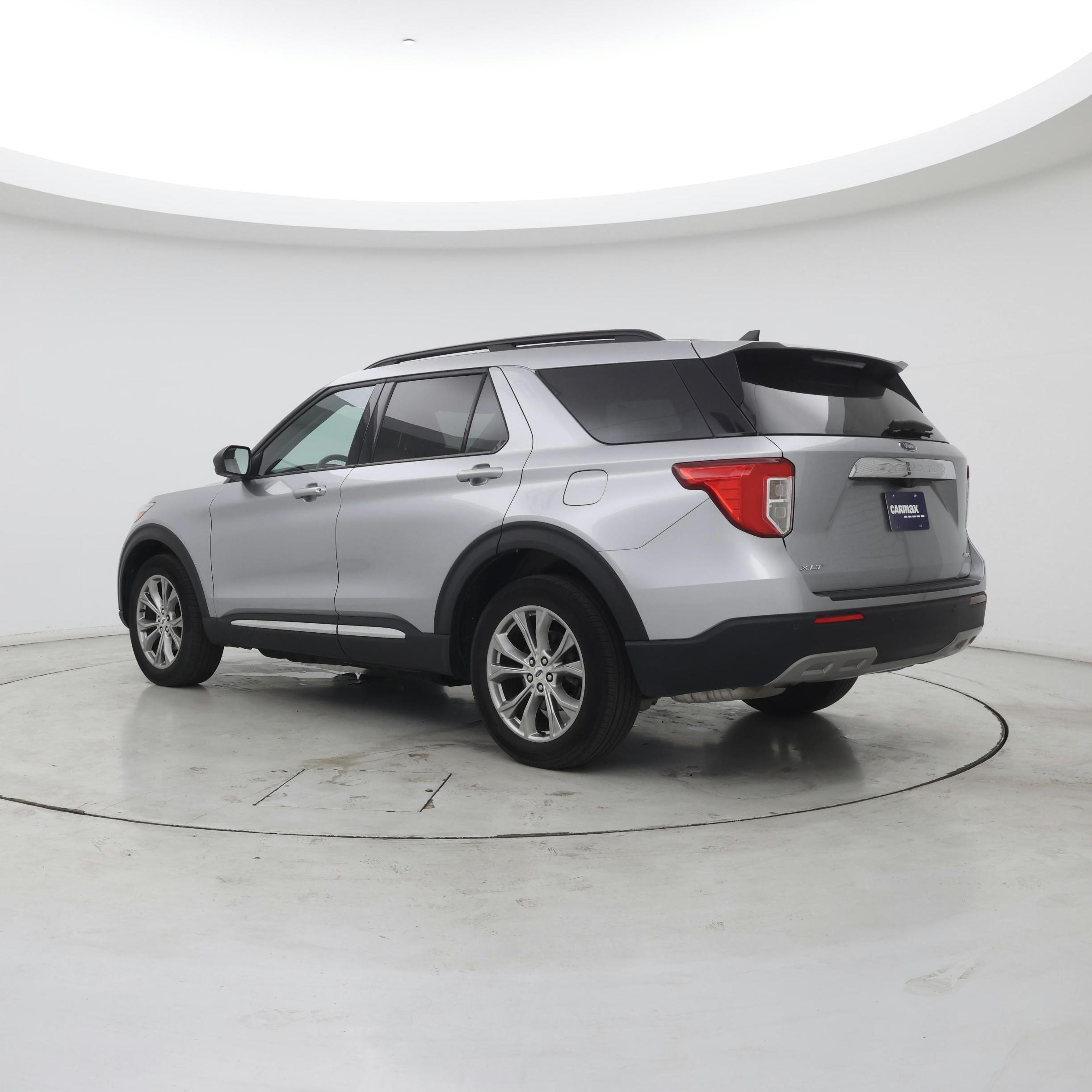 Thumbnail: 2022 Ford Explorer - 2