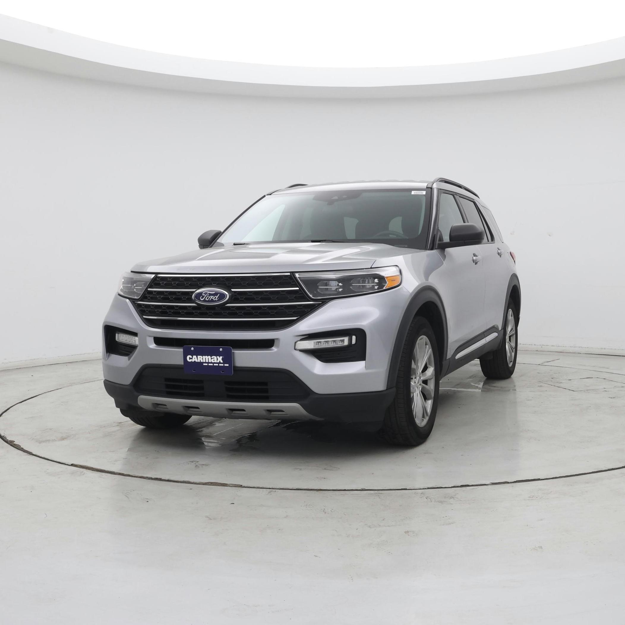 Thumbnail: 2022 Ford Explorer - 4