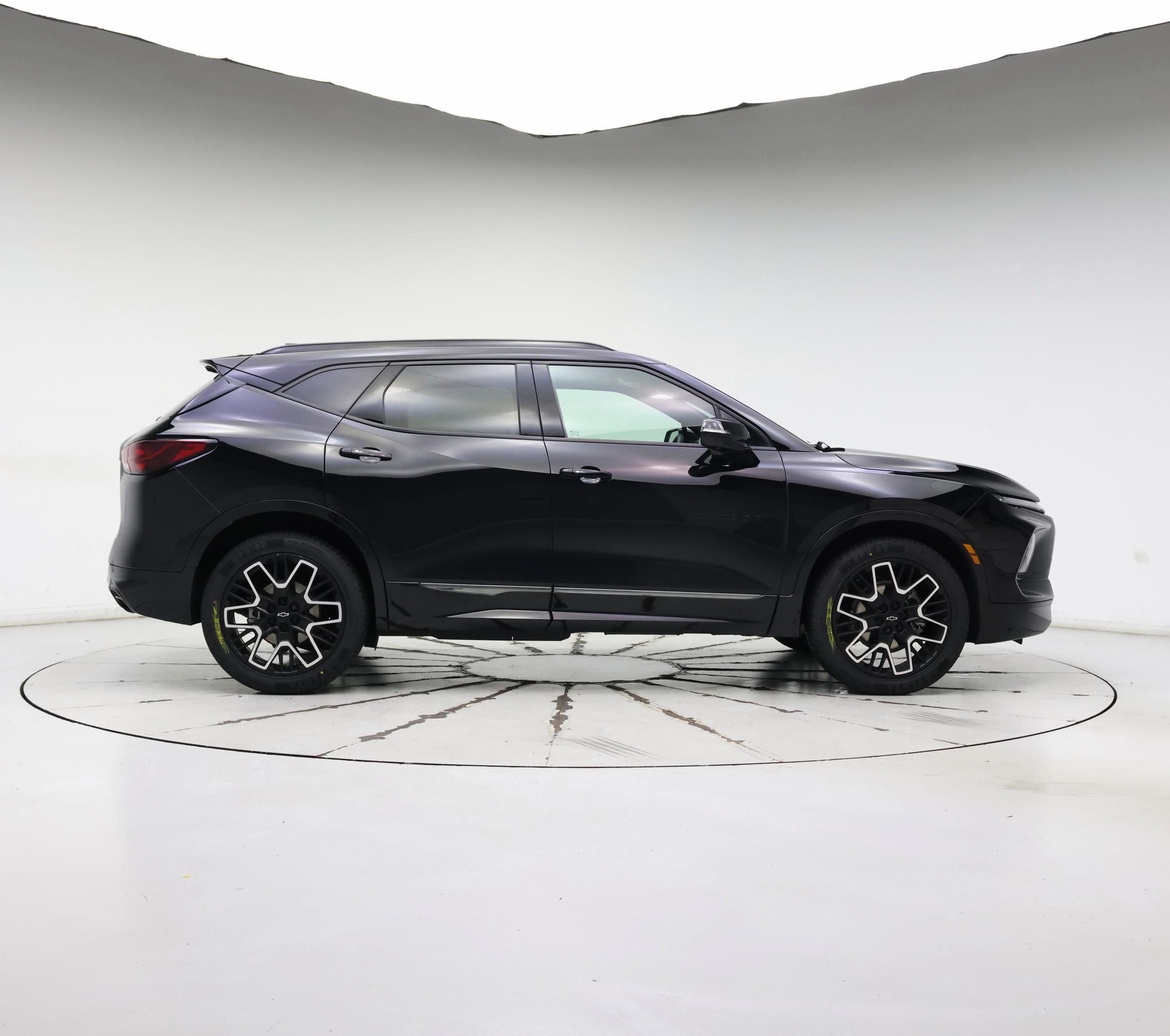 Thumbnail: 2023 Chevrolet Blazer - 7