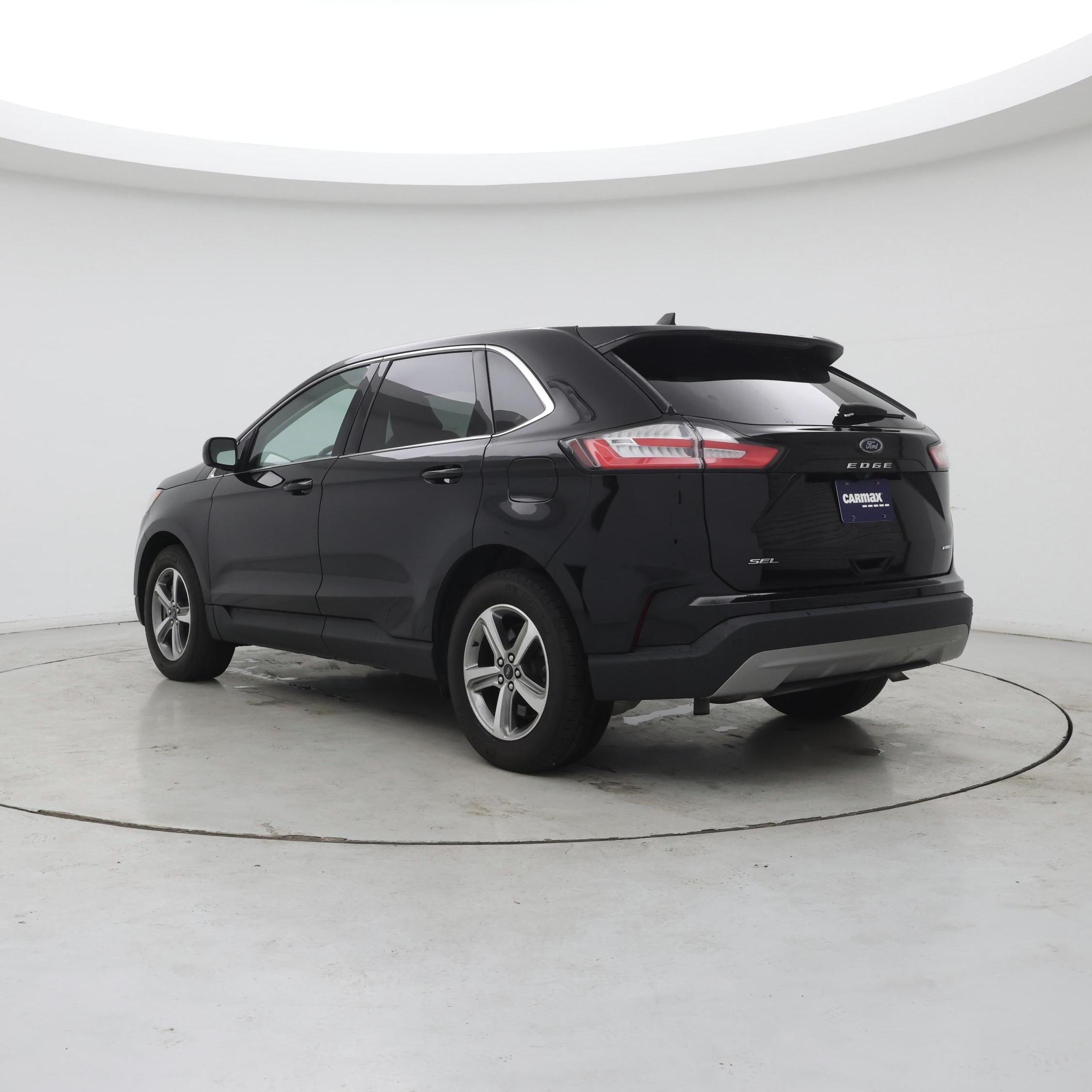 Thumbnail: 2023 Ford Edge - 2