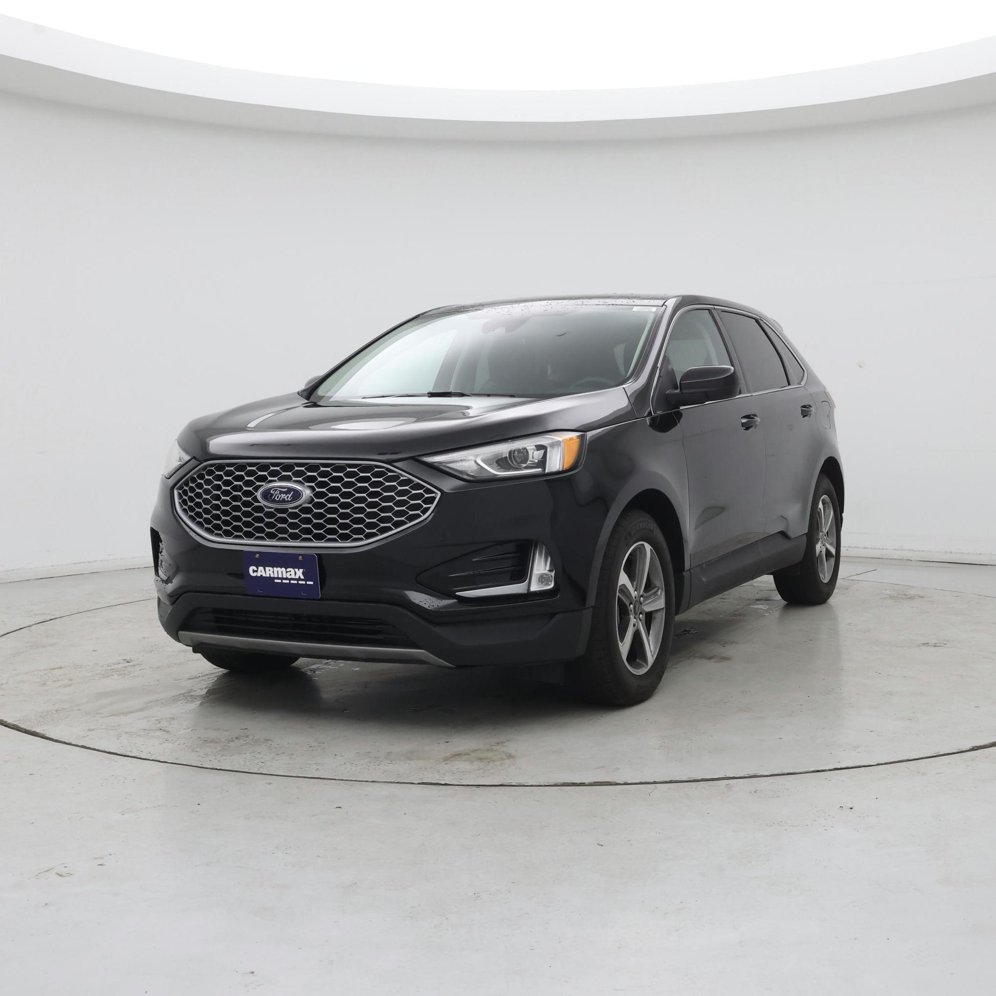 Thumbnail: 2023 Ford Edge - 4