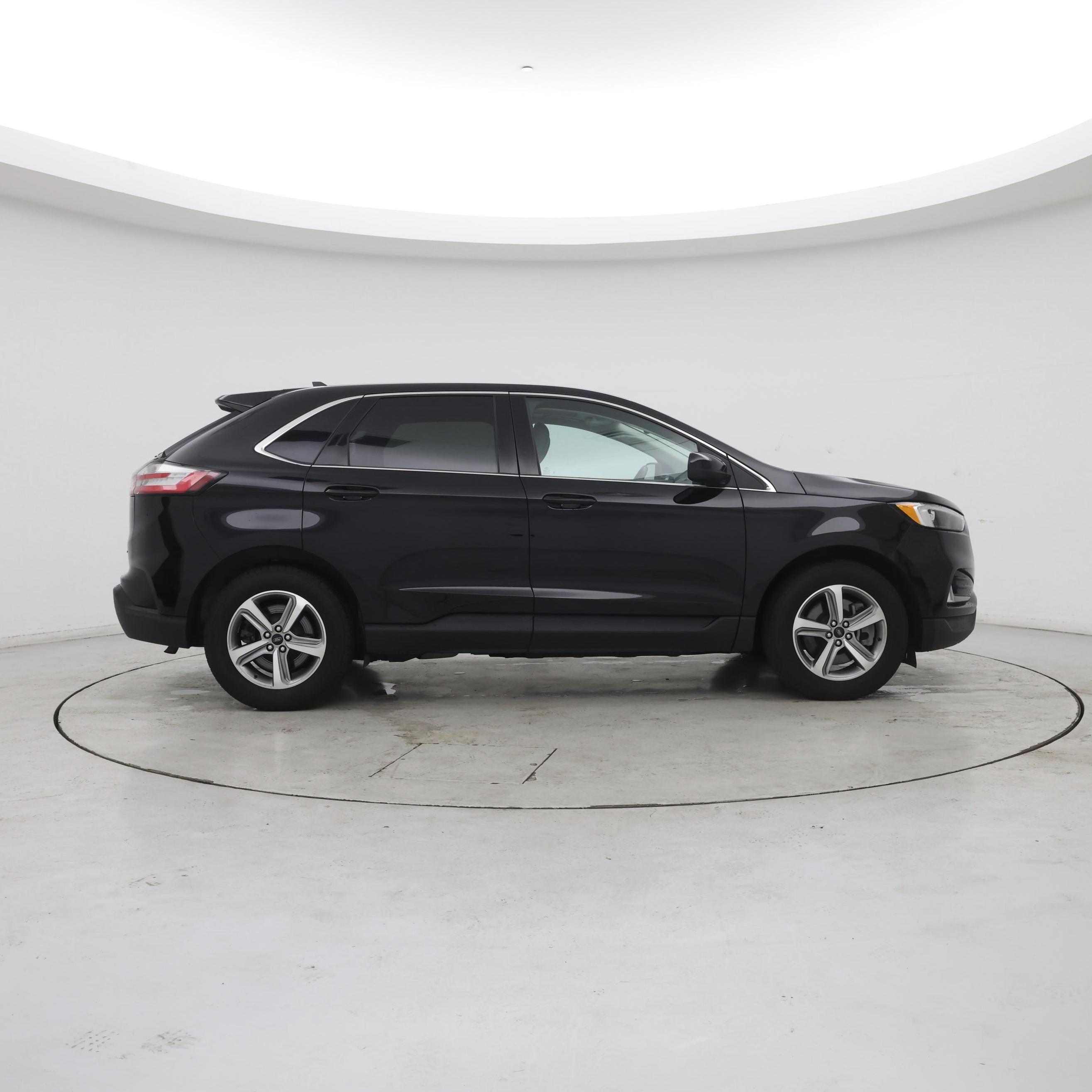 Thumbnail: 2023 Ford Edge - 7
