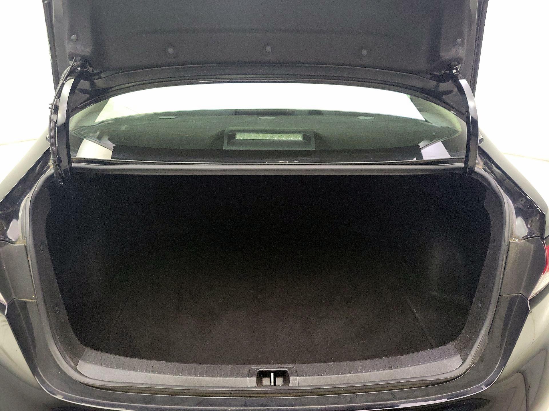 Thumbnail: 2023 Toyota Corolla - 20