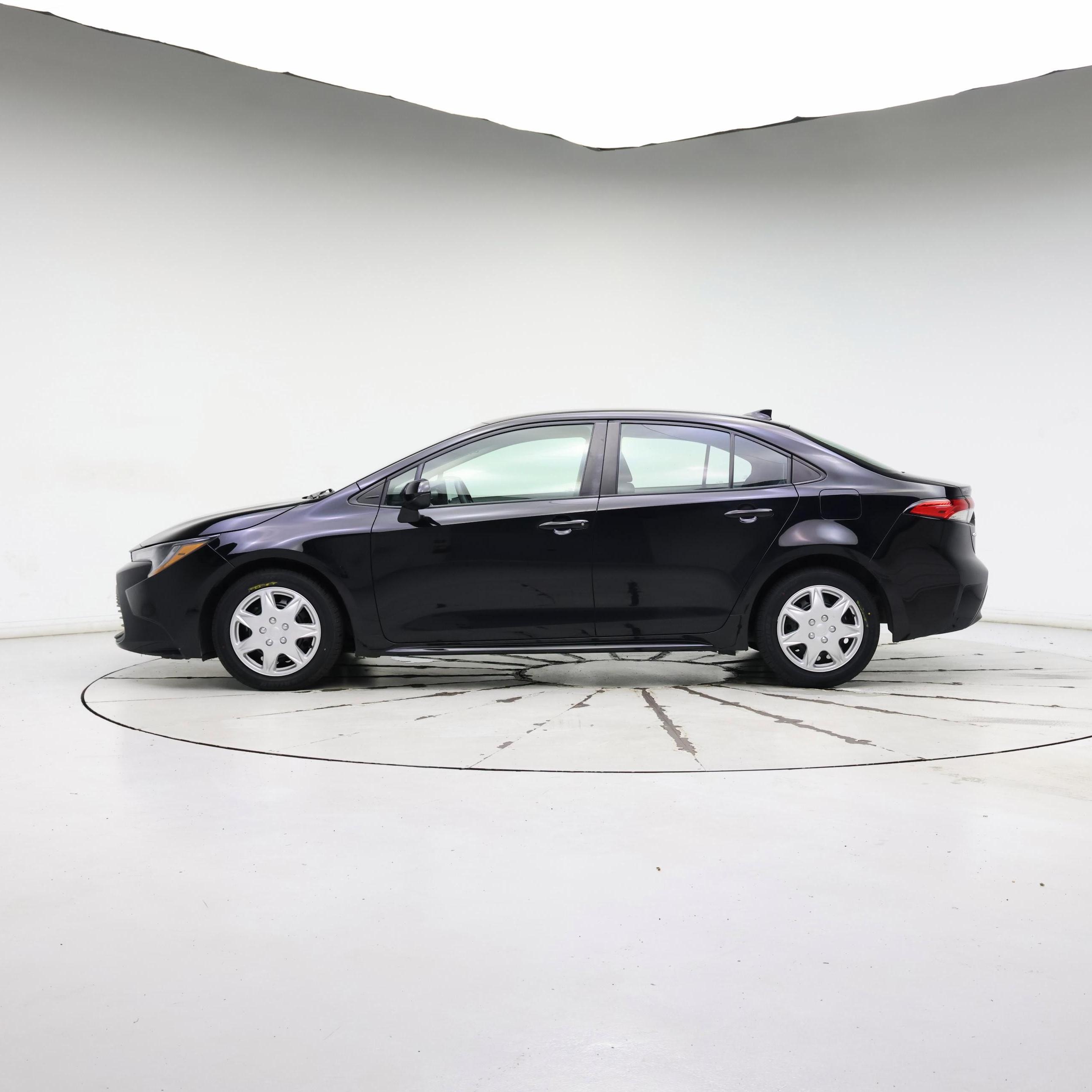 Thumbnail: 2023 Toyota Corolla - 3