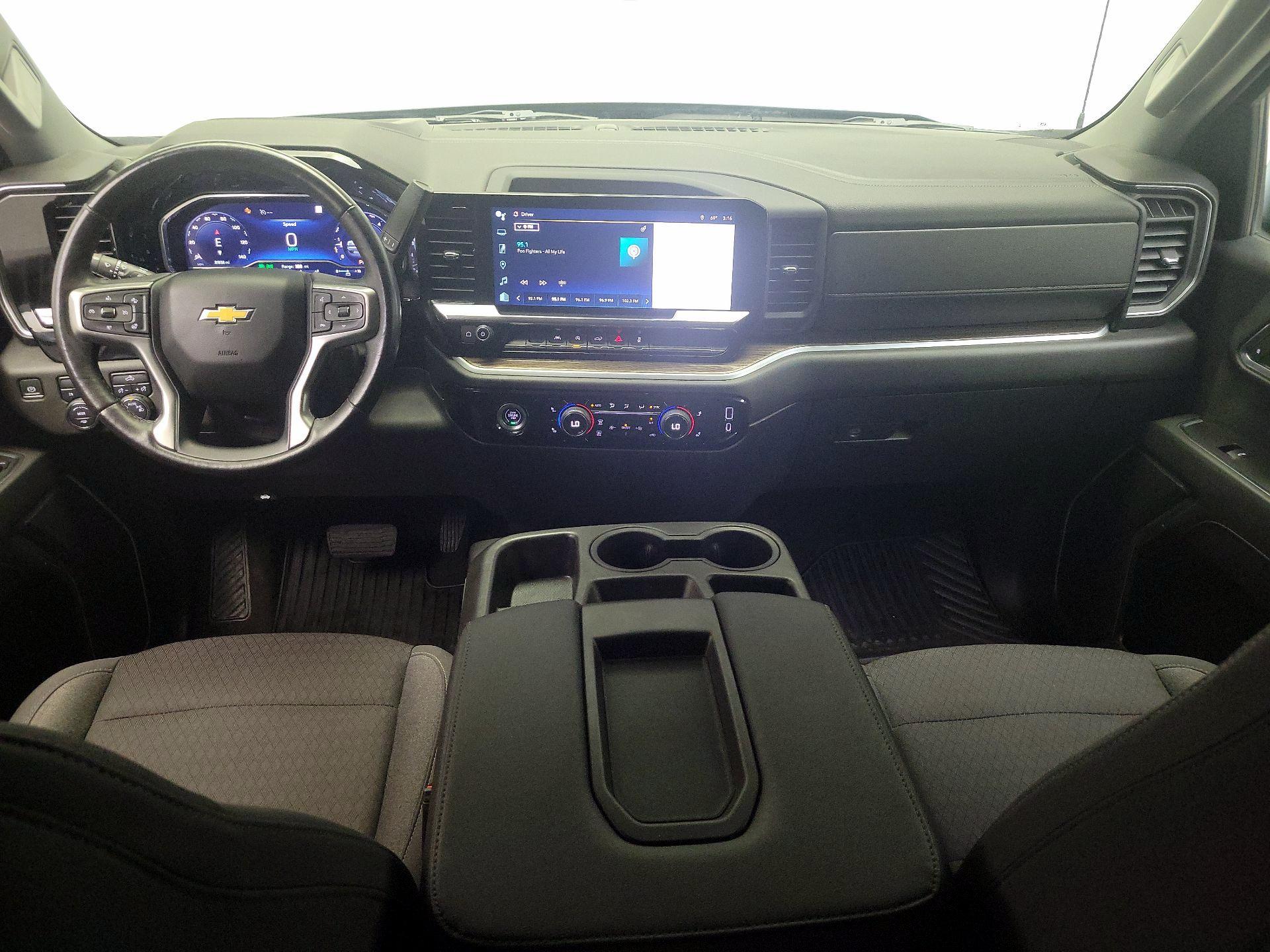 Thumbnail: 2022 Chevrolet Silverado 1500 - 9