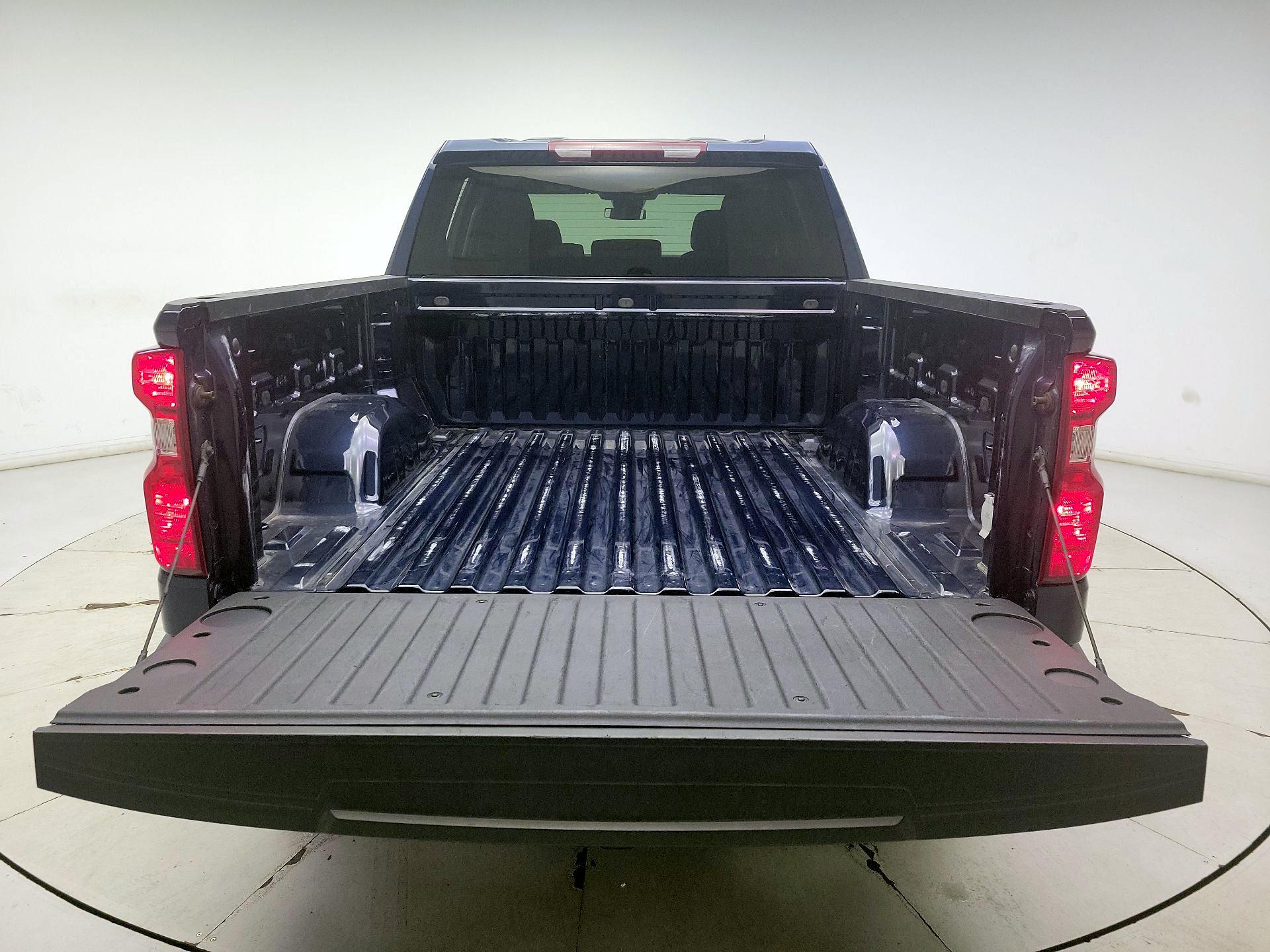Thumbnail: 2022 Chevrolet Silverado 1500 - 20