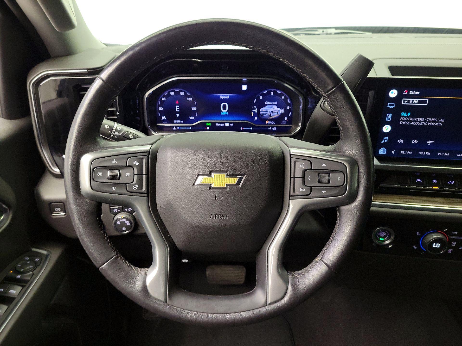 Thumbnail: 2022 Chevrolet Silverado 1500 - 10