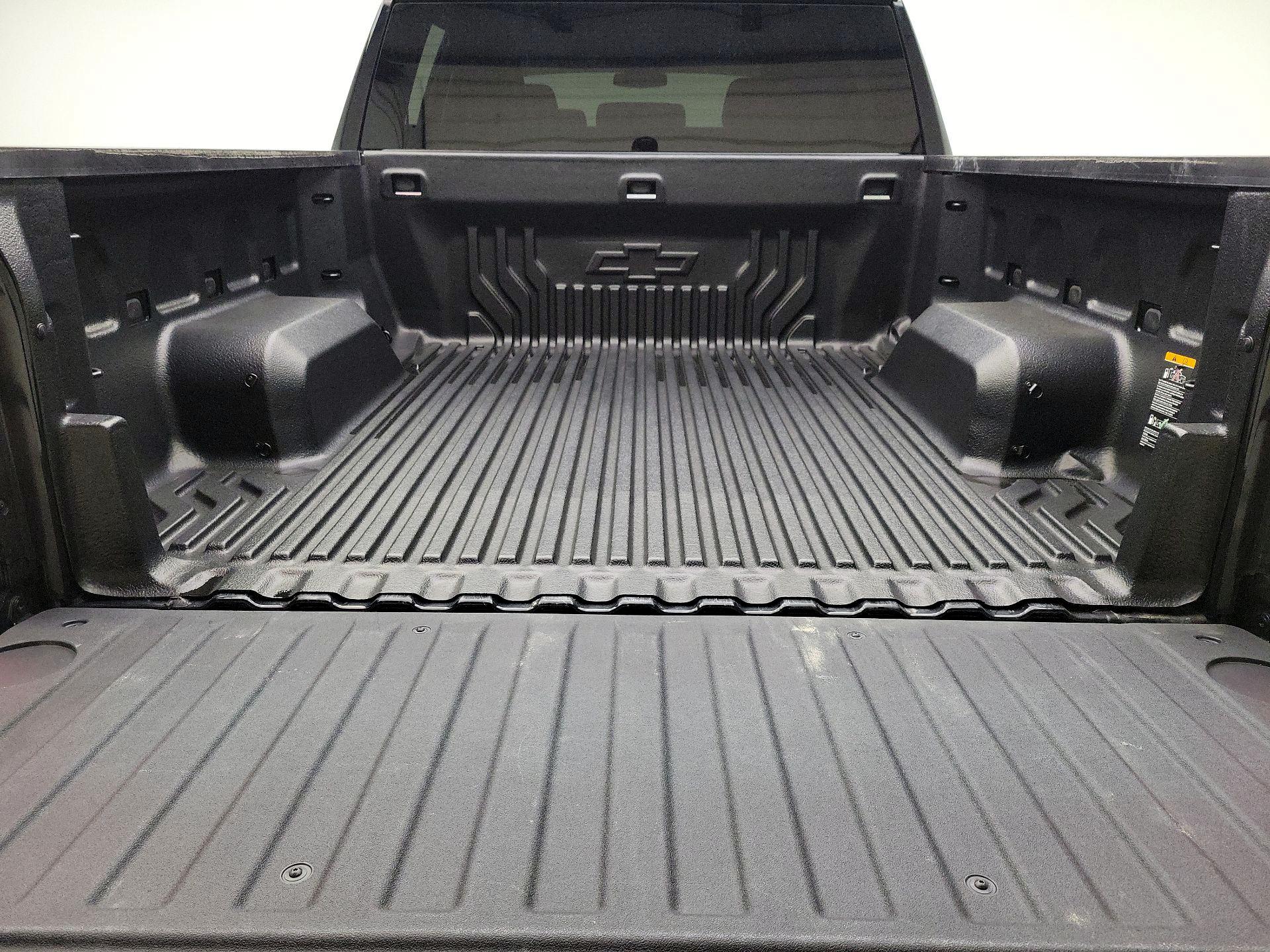 Thumbnail: 2022 Chevrolet Silverado 1500 - 20