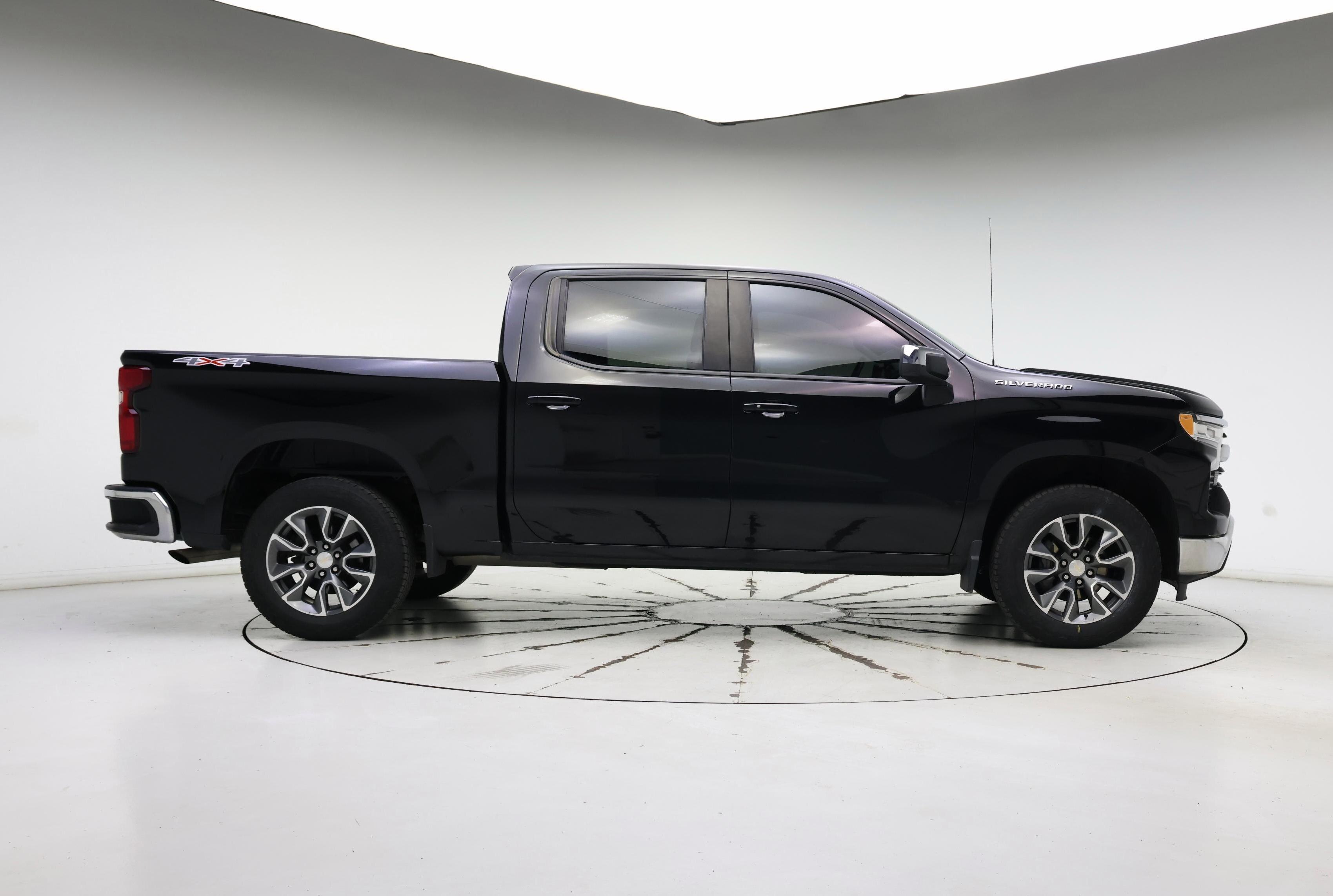 Thumbnail: 2022 Chevrolet Silverado 1500 - 7