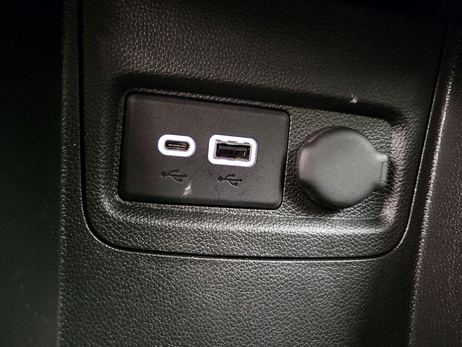 Thumbnail: 2021 Chevrolet Spark - 18
