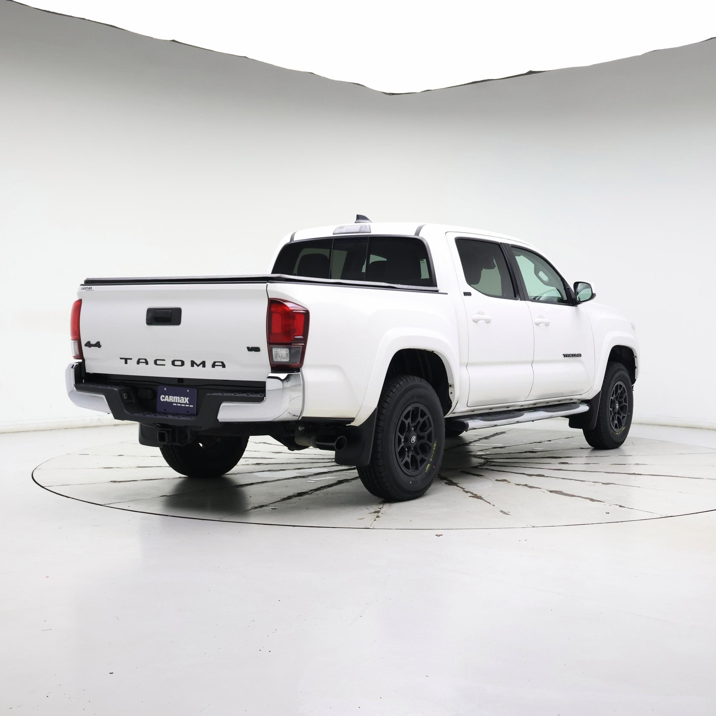 Thumbnail: 2022 Toyota Tacoma - 8
