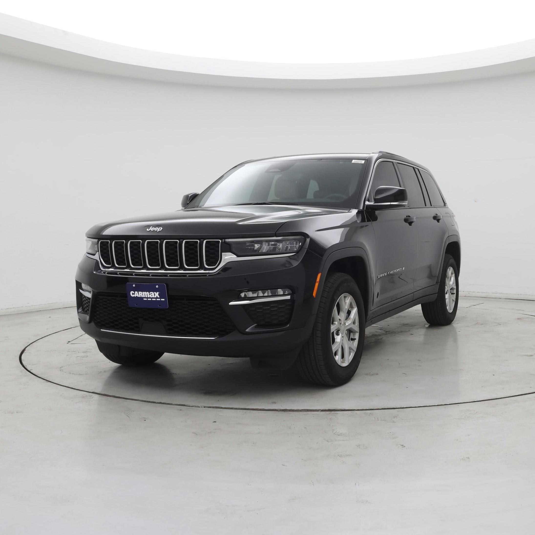 Thumbnail: 2023 Jeep Grand Cherokee - 4