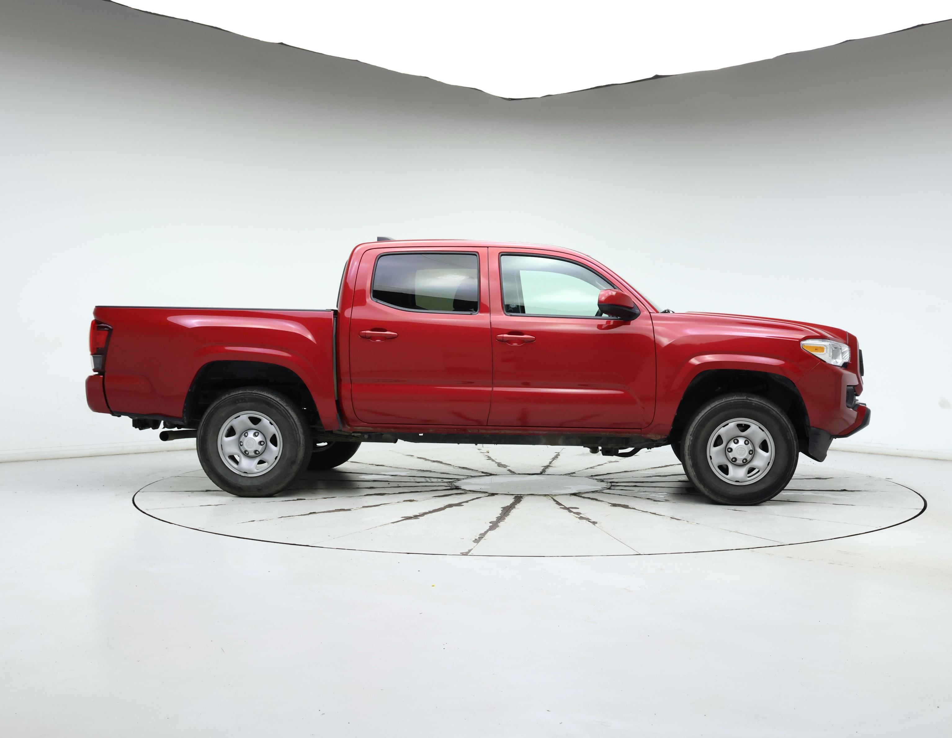 Thumbnail: 2022 Toyota Tacoma - 7